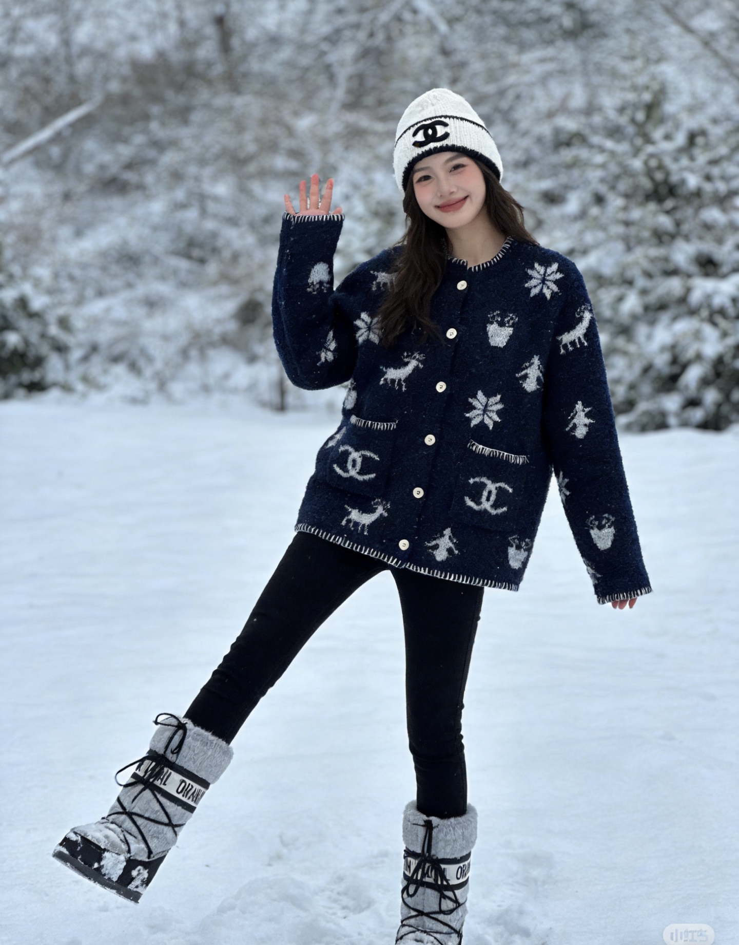 款号G CHANE*L新款 高端定制羊毛纱线混纺面料、雪花❄️小鹿🦌图案双C口袋系扣门襟圆领长袖针织开衫