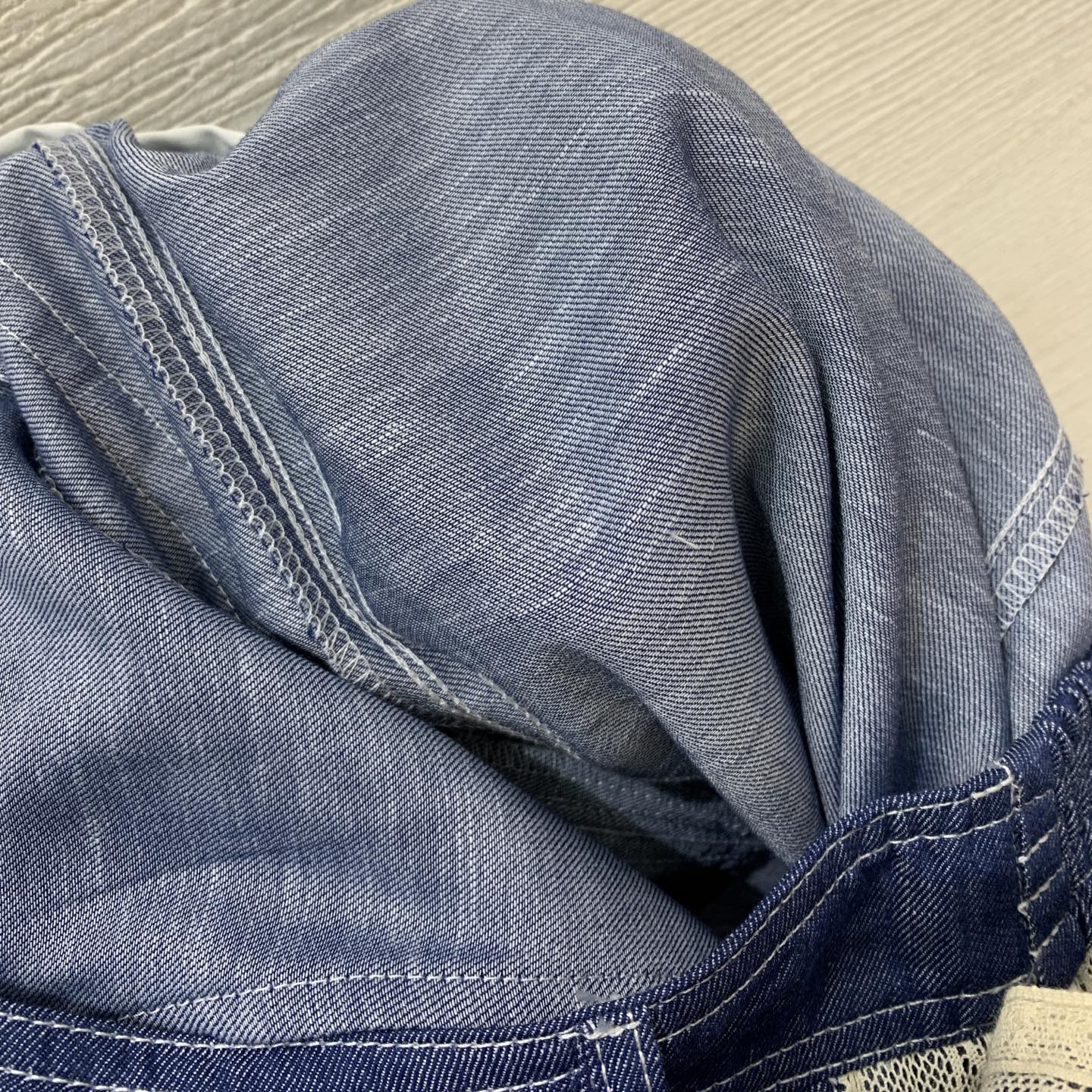 款号G ZIMMERMA*N 兹默曼澳洲品牌 新款高端定制重工蕾丝花边拼接时尚休闲软牛仔套装！系扣门襟灯