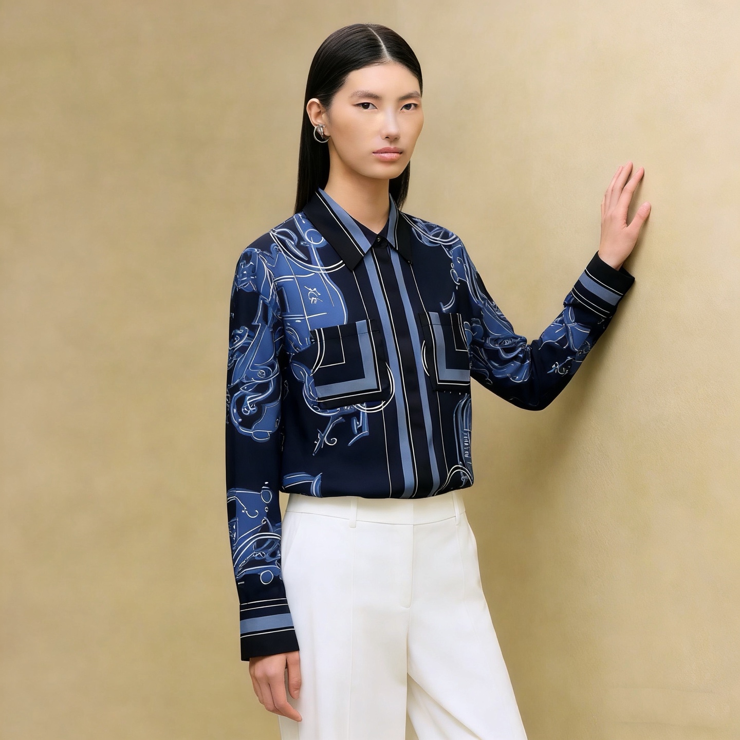 NO:733715,Model No. G26013186 HERM*S new high-end boutique custom-made 19mm silk twill fabric, fashionable retro pattern printed buttoned lapel loose long-sleeved silk shirt!  Light blue, navy blue, beige, white, (S size shoulder width 37, chest 94, sleeve length 57, dress length 67,, hermes, real silk,19860909款号G26013186 HERM*S新款高端精品定制采用19姆米真丝斜纹绸面料、时尚复古图案印花系扣翻领宽松长袖真丝衬衣！浅蓝、藏蓝、米色、白色、（S码肩宽37,胸围94,袖长57,衣长67,,hermes,real silk,,Women's clothing