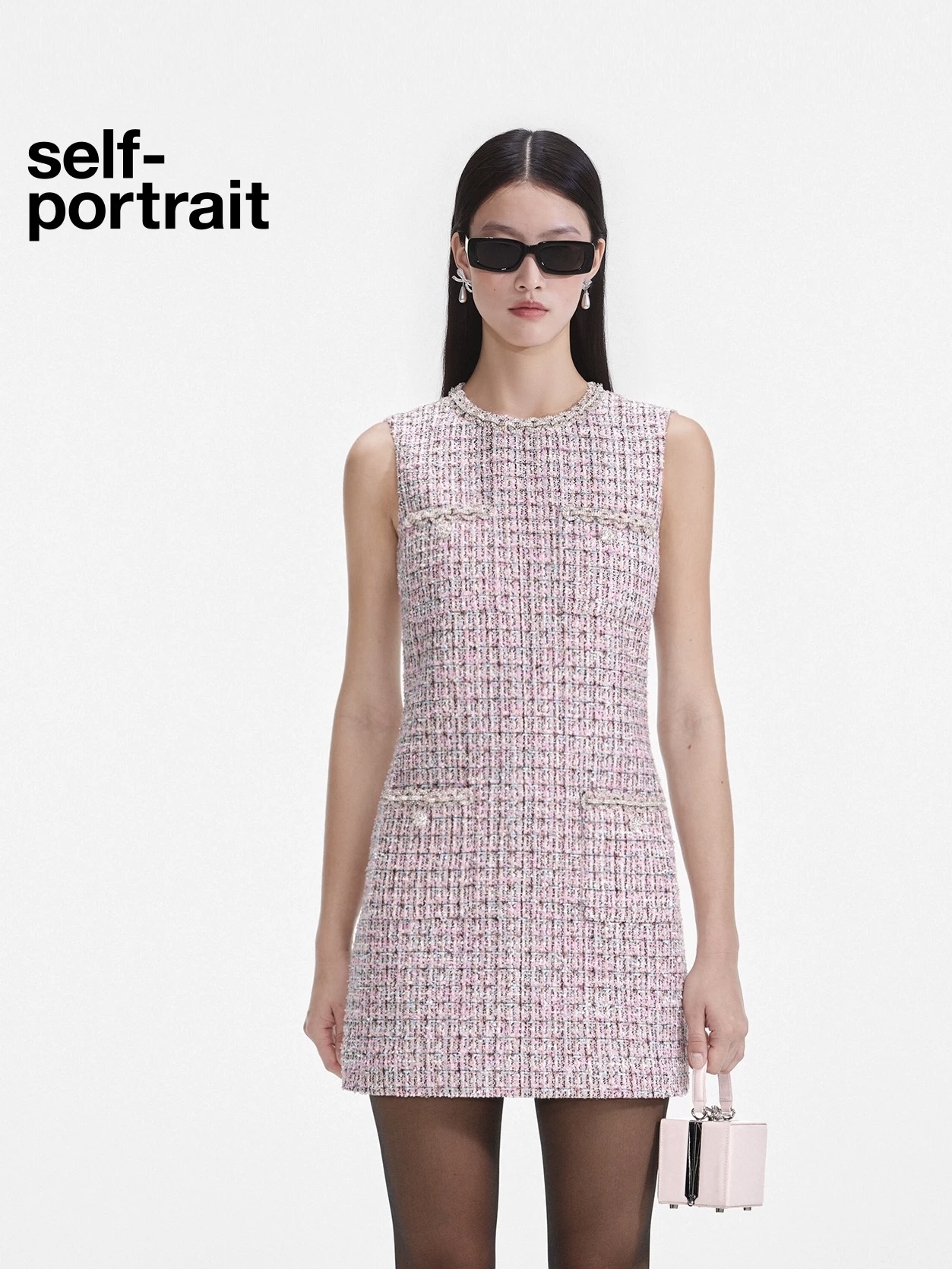 NO:743061,The highest version on the market, the girl inspects the goods, trims the three marks on the threads, pictures the goods and takes videos. If you want quality or service, please add me on WeChat. We do not accept urgent orders. Model number G26022648  Self-portrai* is the latest and highest version on the market. The girl inspects the goods, trims the three marks on the threads, pictures the goods and takes videos. If you want quality or service, please add me on WeChat. We will not accept urgent orders. This is a SP home high-end custom-made sparkly contrasting blended woven fabric, luxurious heavy-duty diamond-encrusted chain decoration, elegant lady-like style, slim fit and slim sleeveless vest dress!  (M size bust 86, skirt length 81), women's clothing, skirts,19860909市面最高版本小妹验货、修剪线头上三标、货可图及拍视频,要品质要服务的加我微信,不接急单.款号G26022648 Self-portrai*新市面最高版本小妹验货、修剪线头上三标、货可图及拍视频,要品质要服务的加我微信,不接急单.款SP家高端定制闪丝撞色混纺编织面料、奢华重工镶钻链条装饰气质名媛小香风修身显瘦无袖背心连衣裙！（M码胸围86,裙长81）,女装,skirts,,Women's clothing