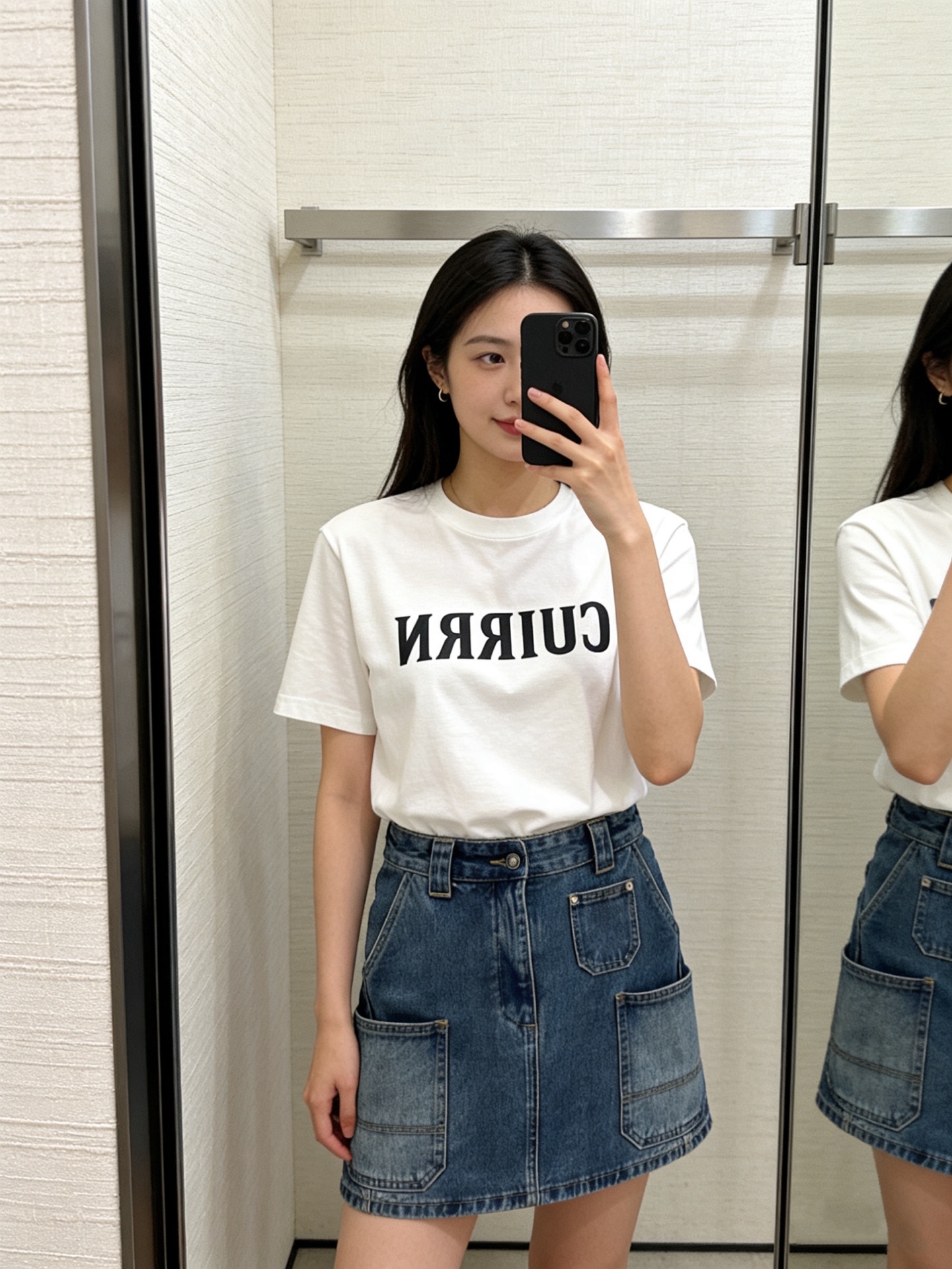 款号G Givench*y纪梵家2026年新款 高端定制洗水牛仔棉面料、字母logo纽扣口袋刺绣徽标装饰
