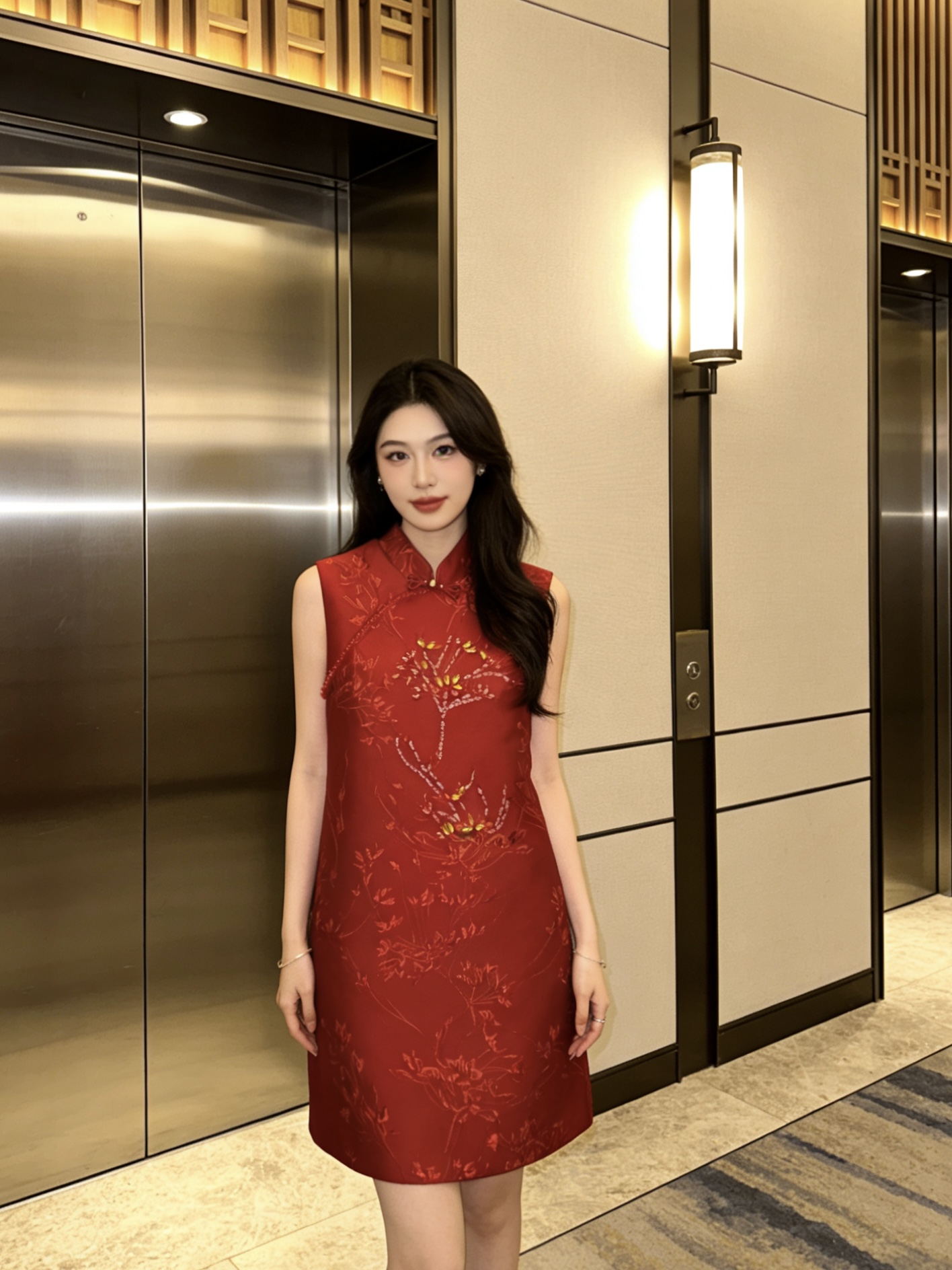 NO:743075,The girl of the highest version on the market inspects the goods, trims the three marks on the threads, pictures of the goods and takes videos. If you want quality and service, please add me on WeChat. We will not accept urgent orders. Style number G26030676 & Dolce & Gabbana DG New. The girl of the highest version on the market inspects the goods, trims the three marks on the threads, pictures of the goods and takes videos. If you want quality and service, please add me on WeChat and we will not accept urgent orders. High-end customized jacquard fabrics are crisp and stylish!  Slim-fitting stand-collar sleeveless cheongsam dress with heavy-duty diamond-embroidered bead decoration on the front and Chinese-style buckle decoration!  (M size bust 88, skirt length 88), Dolce & Gabbana-clothing, Dolce&Gabbana, skirts,19860909市面最高版本小妹验货、修剪线头上三标、货可图及拍视频,要品质要服务的加我微信,不接急单.款号G26030676 &杜嘉班纳DG新市面最高版本小妹验货、修剪线头上三标、货可图及拍视频,要品质要服务的加我微信,不接急单.款 高端定制提花面料版型挺括有型！前片重工镶钻绣珠装饰、国风盘扣装饰修身显瘦立领无袖旗袍连衣裙！ （M码胸围88,裙长88）,杜嘉班纳-服装,Dolce&Gabbana,skirts,,Women's clothing