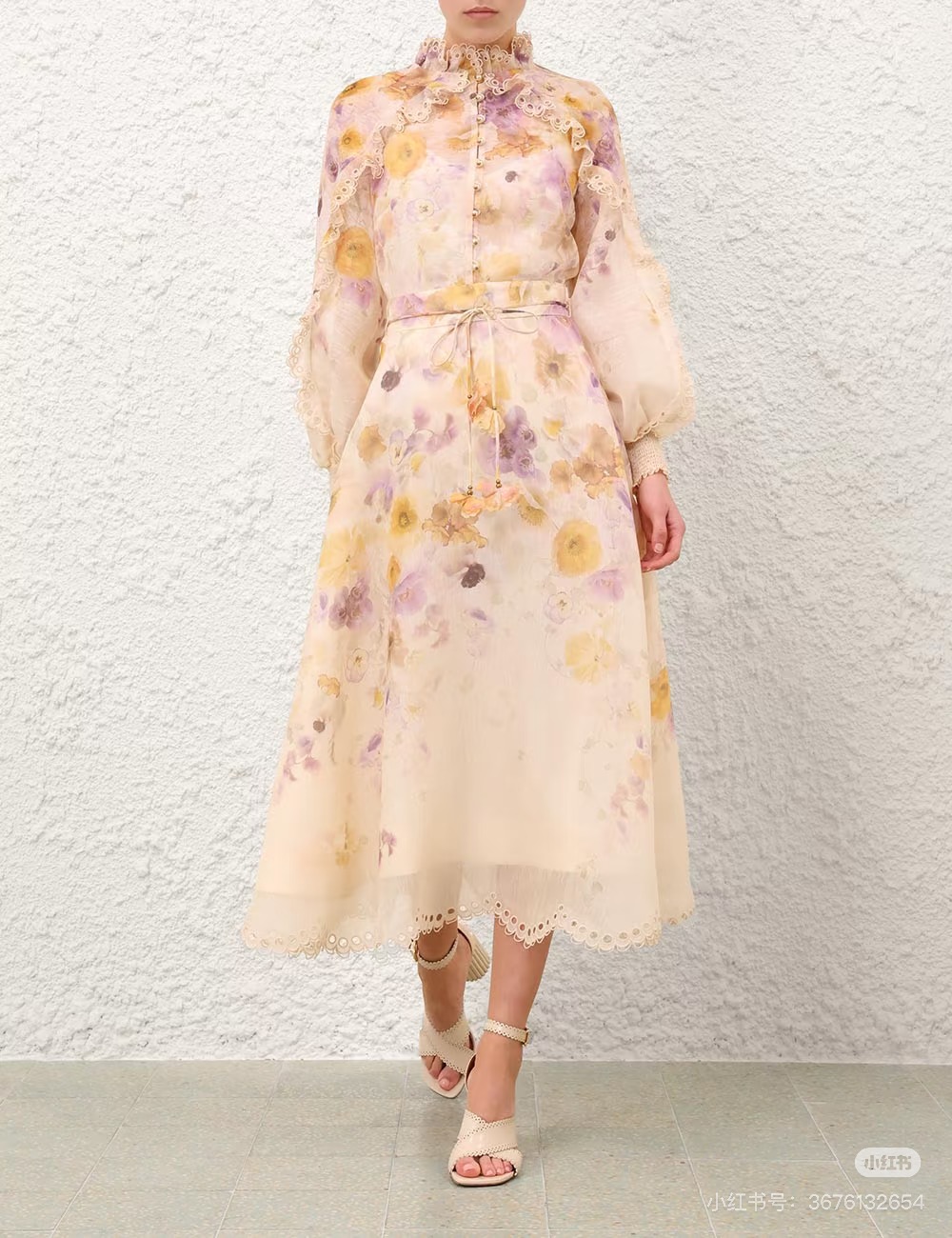 NO:750543,Style No. G26030915 ZIMMERMA*N ZIMMERMA*N Australian brand high-end customized purple and yellow flower fashionable two-piece suit!  Lace ruffled patchwork button placket long-sleeved top with high waist and long A-hem skirt!  1.2.3.4/SMLXL (size 2; bust 92, raglan sleeve length 64, dress length 57; inner bust 96, length 36 excluding straps; waist 72, skirt length 95) batch,,skirts,19860909款号G26030915 ZIMMERMA*N 兹默曼澳洲品牌高端定制紫黄花时尚气质两件套装！蕾丝荷叶边拼接系扣门襟长袖上衣高腰长款A摆半身裙！1.2.3.4/SMLXL（2码；胸围92,连肩袖长64,衣长57；内搭胸围96,长度36不含肩带；腰围72,裙长95）批,,skirts,,Women's clothing