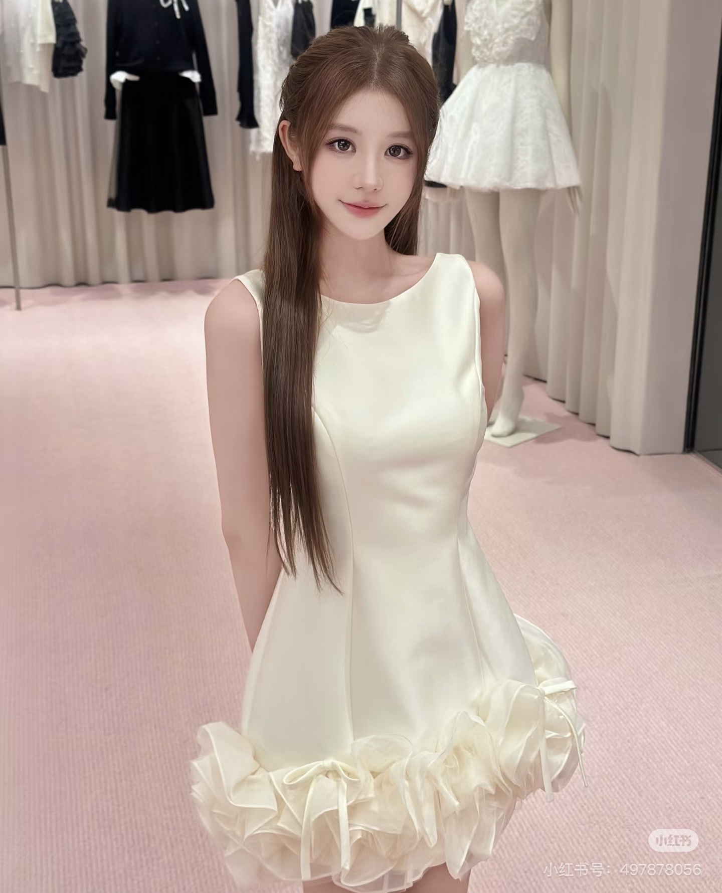 NO:774240,The highest version on the market, the girl will inspect the goods, trim the three marks on the threads, and ship the goods. If you want quality or service, please add me on WeChat. We will not accept urgent orders. Model No. G2603  VALENTIN*O Warren's new and highest version on the market, the girl will inspect the goods, trim the three marks on the threads, and ship the goods. You can send pictures and take videos. If you want quality or service, please add me on WeChat. We will not accept urgent orders. Customized high-end fabrics, mesh lace splicing, bow tie decoration, slim fit, sleeveless vest dress, mini dress!  Black, apricot, (M size shoulder width 36, bust 90, waist 76, skirt length 82), Valentino-clothing, valentino, valentino, skirts,19860909市面最高版本小妹验货、修剪线头上三标、发货可发图及拍视频,要品质要服务的加我微信,不接急单.款号G2603 VALENTIN*O华伦家新市面最高版本小妹验货、修剪线头上三标、发货可发图及拍视频,要品质要服务的加我微信,不接急单.款定制高级感面料、网纱花边拼接蝴蝶结绑带装饰修身显瘦无袖背心连衣裙小礼服裙！黑色、杏色、 （M码肩宽36,胸围90,腰围76,裙长82）,华伦天奴-服装,valentino,valentino,skirts,,Women's clothing