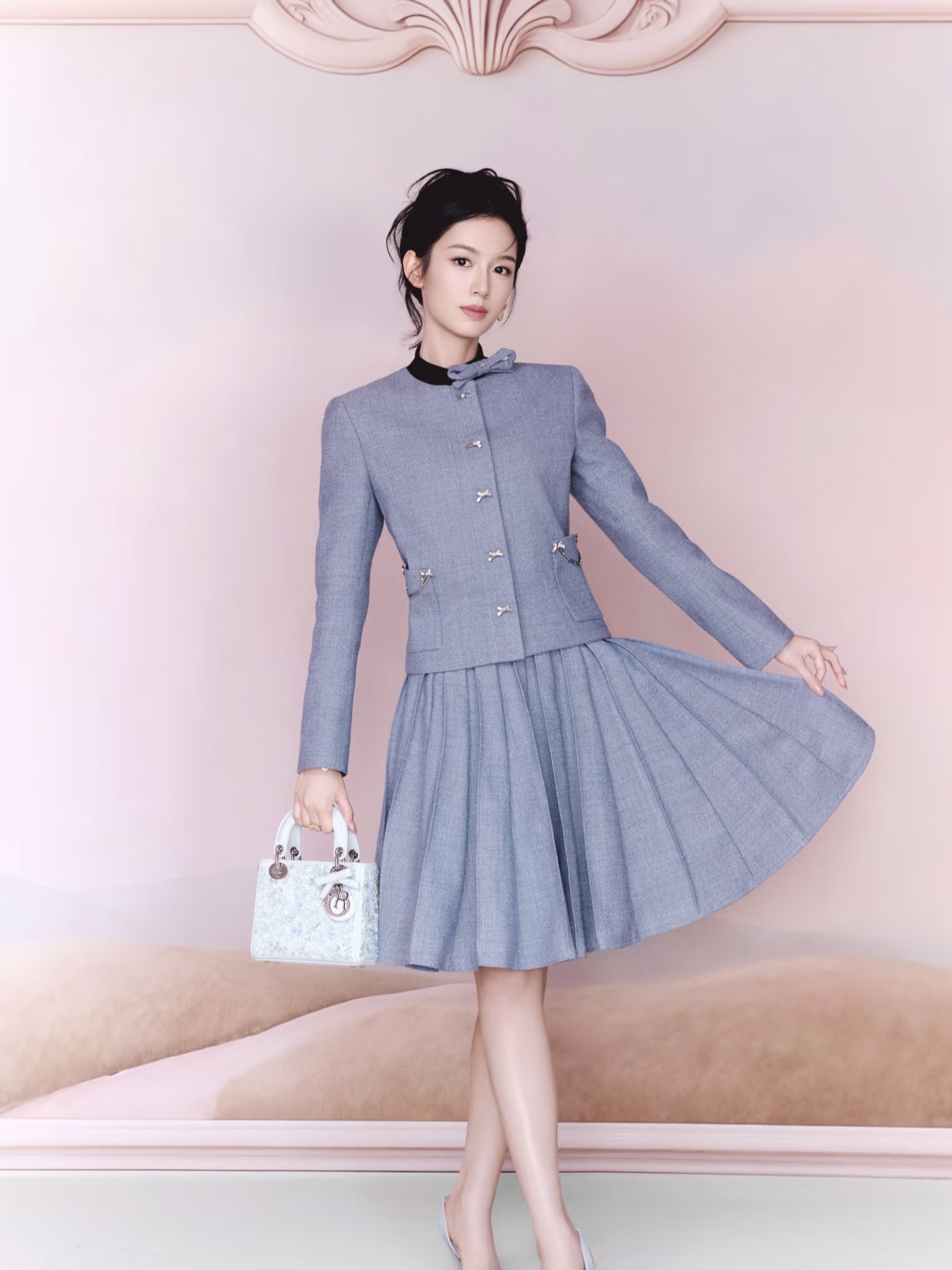 NO:775085,The girl with the highest version on the market will inspect the goods, trim the three marks on the threads, and ship the goods. If you want quality and service, please add me on WeChat. We will not accept urgent orders. Style number G26032483 Dio* The latest version of the girl on the market will inspect the goods, trim the three marks on the threads, and ship the goods. You can send pictures and videos. If you want quality and service, please add me on WeChat. We will not accept urgent orders. High-end customized fabrics, simple and fashionable pleating technology, side zippers, high waist slimming pleated short skirts and skirts!  Gray, 36-38-40-42 (size 38 waist 70, skirt length 47) skirt, Dior-clothing, dior, dior, skirts,19860909市面最高版本小妹验货、修剪线头上三标、发货可发图及拍视频,要品质要服务的加我微信,不接急单.款号G26032483 Dio*新市面最高版本小妹验货、修剪线头上三标、发货可发图及拍视频,要品质要服务的加我微信,不接急单.款高端定制面料、简约时尚压褶工艺侧拉链高腰显瘦百褶短裙半身裙！灰色,36-38-40-42（38码腰围70,裙长47）半裙,迪奥-服装,dior,dior,skirts,,Women's clothing