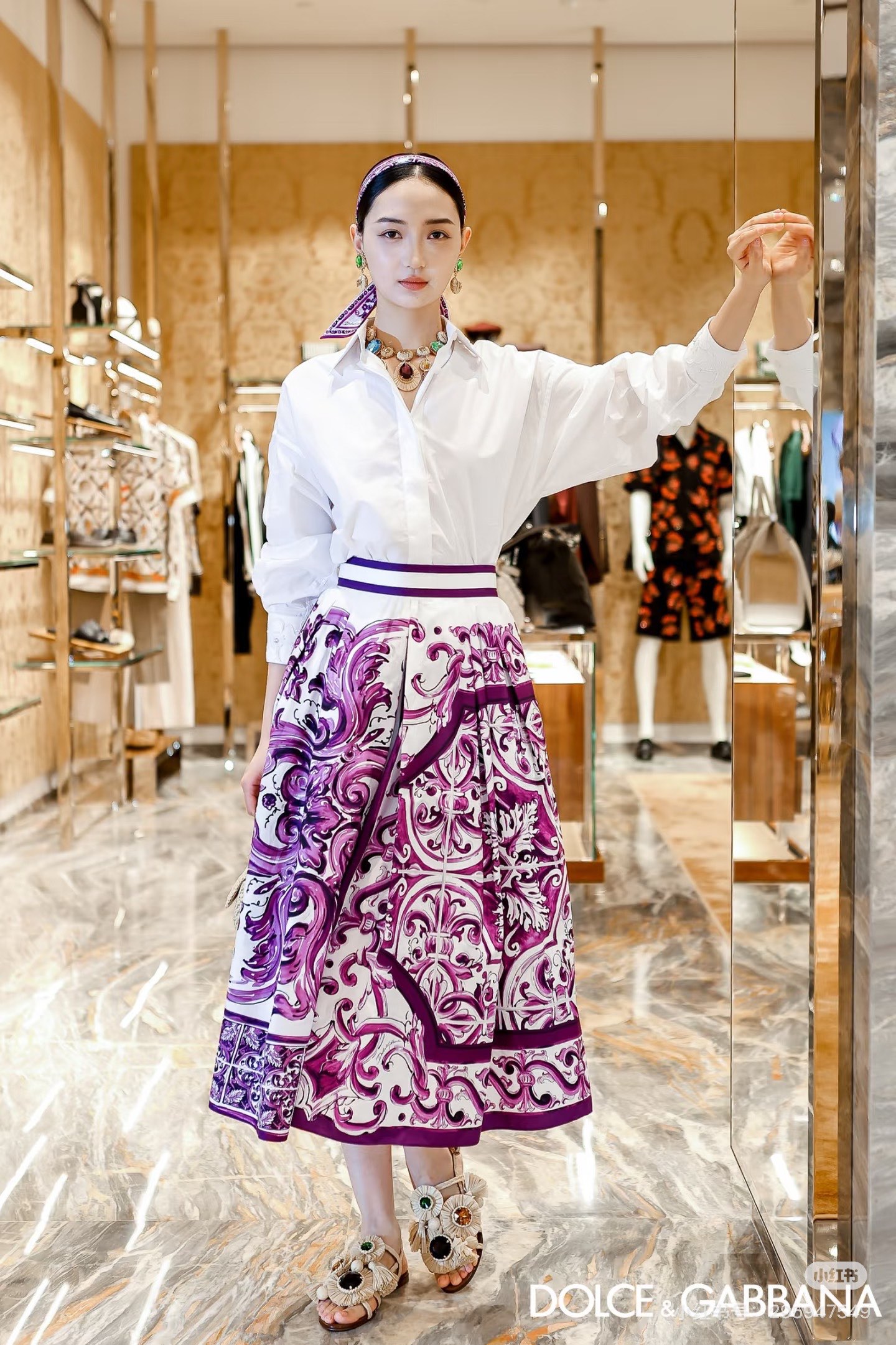 NO:776376,The highest version of the girl on the market inspects the goods, trims the three marks on the threads, pictures of the goods and takes videos. If you want quality and service, add me on WeChat. We will not accept urgent orders. Model number G26032872 & Dolce & Gabbana DG New Highest version on the market. The girl inspects the goods, trims the three marks on the threads, pictures of the goods and takes videos. If you want quality and service, add me on WeChat. We do not accept urgent orders.  Asymmetrical retro fashion printed pleated large hem, the highest version on the market. The girl inspects the goods, trims the three marks on the threads, takes pictures of the goods and takes videos. If you want quality or service, please add me on WeChat. I will not accept urgent orders. This skirt!  (M size waist 64, skirt length 88/one size smaller), Dolce & Gabbana-clothing, Dolce&Gabbana, skirts,19860909市面最高版本小妹验货、修剪线头上三标、货可图及拍视频,要品质要服务的加我微信,不接急单.款号G26032872 &杜嘉班纳DG新市面最高版本小妹验货、修剪线头上三标、货可图及拍视频,要品质要服务的加我微信,不接急单.款 不对称复古时尚印花压褶大摆长市面最高版本小妹验货、修剪线头上三标、货可图及拍视频,要品质要服务的加我微信,不接急单.款半身裙！ （M码腰围64,裙长88/偏小一码）,杜嘉班纳-服装,Dolce&Gabbana,skirts,,Women's clothing