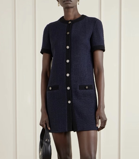 NO:776816,The highest version on the market, the girl will inspect the goods, trim the three marks on the threads, and ship the goods. If you want quality or service, please add me on WeChat. We will not accept urgent orders. Model number D26033054  GUCC* is the newest and highest version on the market. The girl inspects the goods, trims the three marks on the threads, and delivers pictures and videos. If you want quality or service, please add me on WeChat. We do not accept urgent orders. Customized small fragrant style slub fabric, single-breasted placket, GG letter presbyopia printed lining, contrasting color patchwork, loose and versatile round neck short-sleeved dress!  Navy blue, (M size shoulder width 37, bust 100, sleeve length 21, skirt length 81), Gucci-clothing, gucci, gucci, skirts, T-shirt,19860909市面最高版本小妹验货、修剪线头上三标、发货可发图及拍视频,要品质要服务的加我微信,不接急单.款号D26033054 GUCC*新市面最高版本小妹验货、修剪线头上三标、发货可发图及拍视频,要品质要服务的加我微信,不接急单.款定制小香风粗纺面料单排扣开襟GG字母老花印花内衬、撞色拼边宽松百搭圆领短袖连衣裙！藏蓝色,（M码肩宽37,胸围100,袖长21,裙长81）,古驰-服装,gucci,gucci,skirts,T-shirt,,Women's clothing