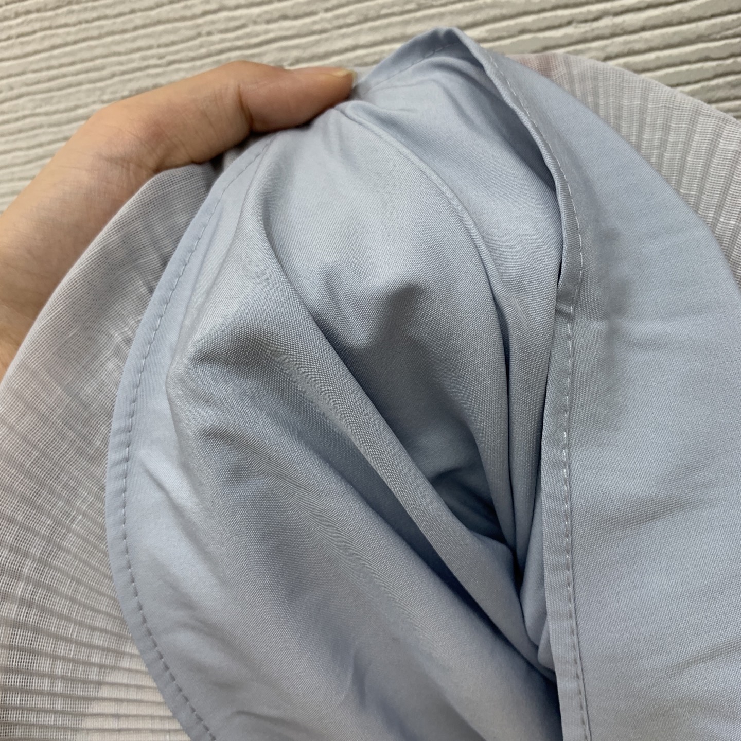 款号G ZIMMERMA*N兹默曼澳洲品牌高端定制细褶面料版型挺括有型！简约纯色层层拼接收腰显瘦大摆伞裙