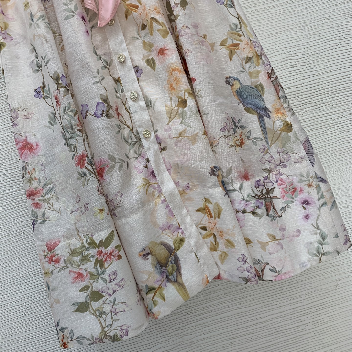 款号G ZIMMERMA*N兹默曼澳洲品牌高端定制 鸟儿枝头花朵图案印花前排扣门襟V领泡泡袖短袖连衣裙➕