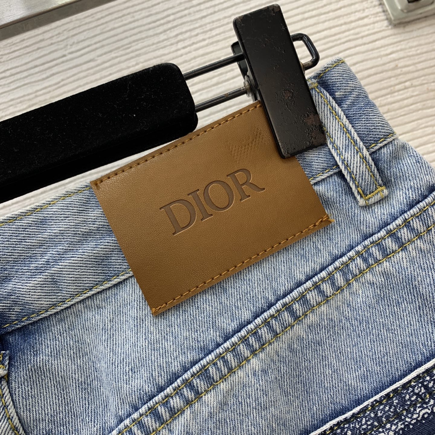 款号G 𝐂𝐡𝐫𝐢𝐬𝐭𝐢𝐚𝐧 Dio*新款 高端定制洗水牛仔棉面料、字母logo纽扣YKK拉链门襟后臀口袋