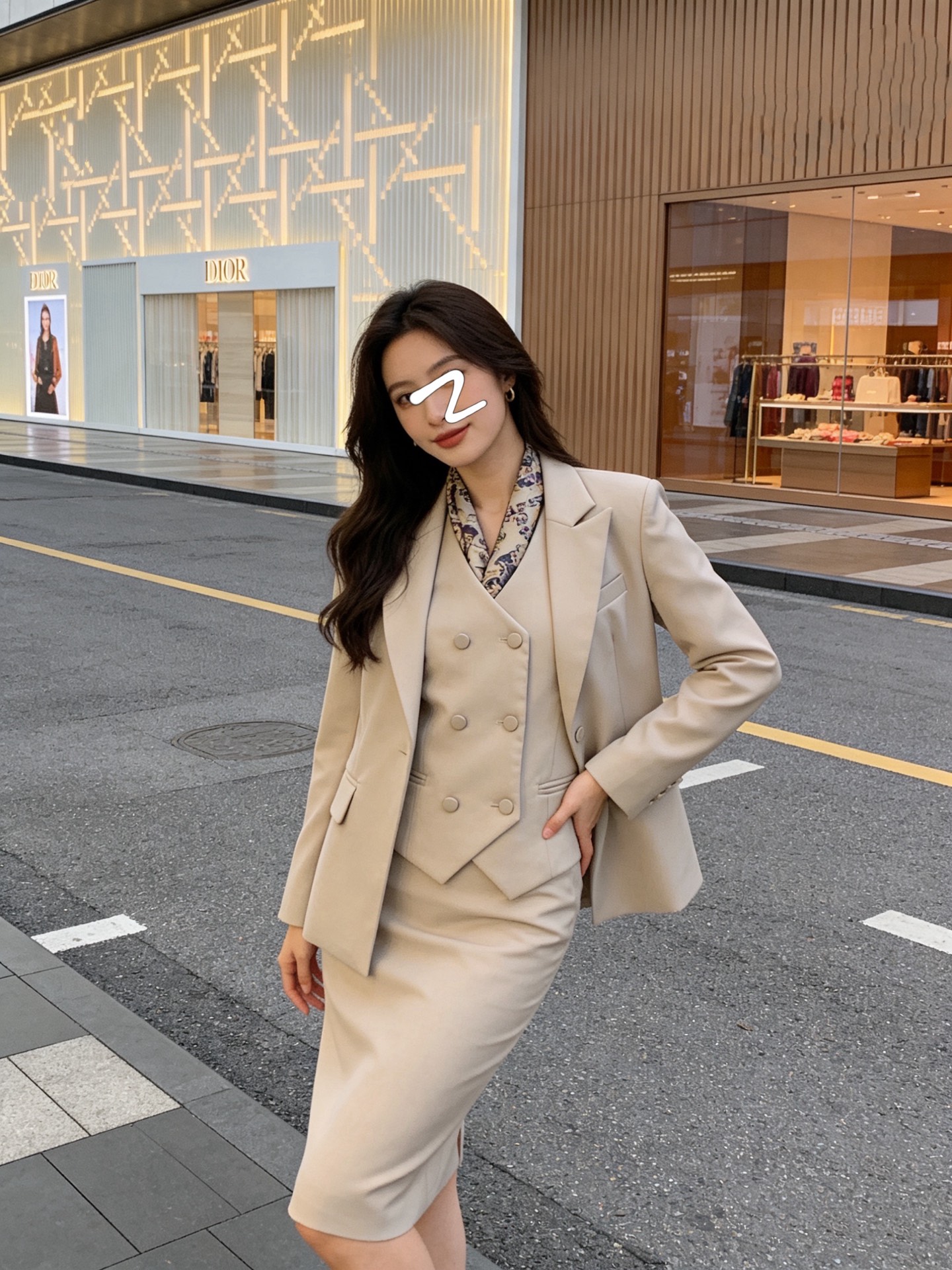 NO:778770,The girl with the highest version on the market inspects the goods, trims the three marks on the threads, pictures of the goods and takes videos. If you want quality and service, please add me on WeChat and we will not accept urgent orders. Model No. G26040672 MaxMar*a is the new highest version on the market. The girl will inspect the goods, trim the three marks on the threads, show pictures of the goods and take videos. If you want quality and service, please add me on WeChat and we will not accept urgent orders. A high-end custom-made 3-piece suit with a commuting and fashionable temperament!  One-button placket and lapels, slim-fitting blazer, slim-fitting double-breasted V-neck vest top, high waist, hip-covering, slim-fitting one-step skirt, mid-length, the highest version on the market. The girl inspects the goods, trims the three marks on the threads, pictures of the goods and takes videos. If you want quality and service, please add me on WeChat. We will not accept urgent orders. This skirt!  Khaki color, , jacket size M, shoulder width 39 with shoulder pads, bust size 86~90, sleeve length 58, length 65; vest size M, bust size 86, length 55; pants size M, waist size 70, hip size 92, skirt length 63, Max Mara - clothing, skirts, jackets & coats, business suit,19860909市面最高版本小妹验货、修剪线头上三标、货可图及拍视频,要品质要服务的加我微信,不接急单.款号G26040672 MaxMar*a新市面最高版本小妹验货、修剪线头上三标、货可图及拍视频,要品质要服务的加我微信,不接急单.款高端定制气质通勤时尚气质3件套装！一粒扣门襟翻领修身显瘦西装外套修身版双排扣V领马甲上衣高腰包臀修身一步裙中长市面最高版本小妹验货、修剪线头上三标、货可图及拍视频,要品质要服务的加我微信,不接急单.款半身裙！卡其色,  , 外套M码肩宽39有垫肩,胸围86～90,袖长58,衣长65； 马甲M码胸围86,衣长55； 裤子M码腰围70,臀围92,裙长63,麦丝玛拉-服装,skirts,jackets & coats,business suit,,Women's clothing