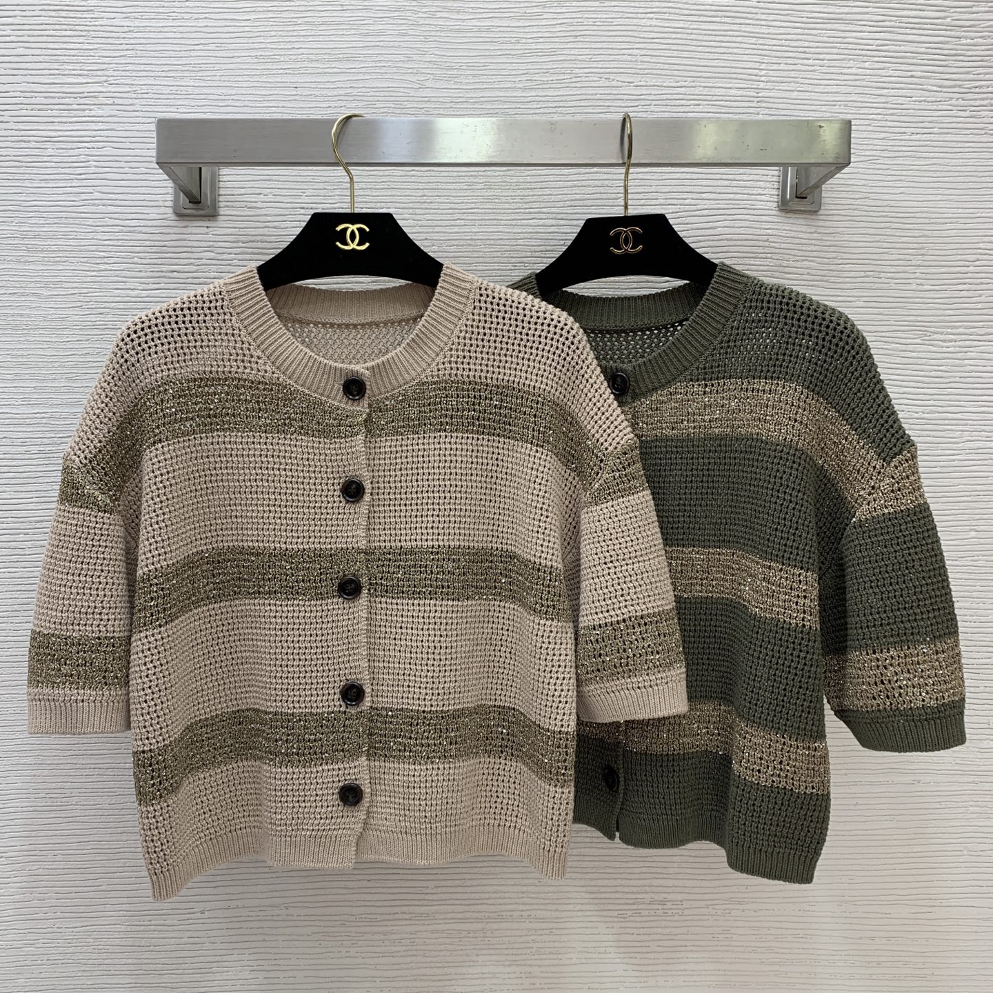 款号G Brunel*o Cucinel*i新款BC家高端定制闪丝亮片编织撞色粗条纹镂空透视宽松时尚系扣