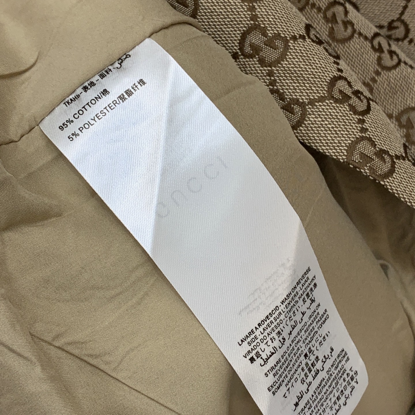 款号D GUCC*新款定制经典GG字母logo提花面料、系扣门襟翻领修身显瘦短袖连衣裙！𝑺 𝑴 𝑳（M码