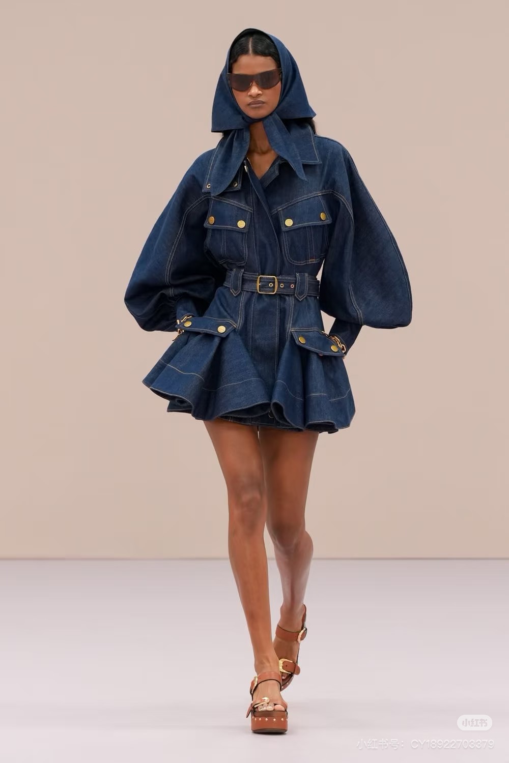 NO:830514,Style No. D26042935 ZIMMERMAN* ZIMMERMAN Australian brand custom-made workwear style flap pockets pleated belt skirt with waist belt slimming long-sleeved denim dress!  Dark blue, (M size bust 88, waist 78, raglan sleeve length 71, skirt length 75) batch,,skirts,19860909款号D26042935 ZIMMERMAN*兹默曼澳洲品牌定制工装风翻盖口袋压褶带裙摆搭配腰带收腰显瘦长袖牛仔连衣裙！深蓝色, （M码胸围88,腰围78,连肩袖长71,裙长75）批,,skirts,,Women's clothing