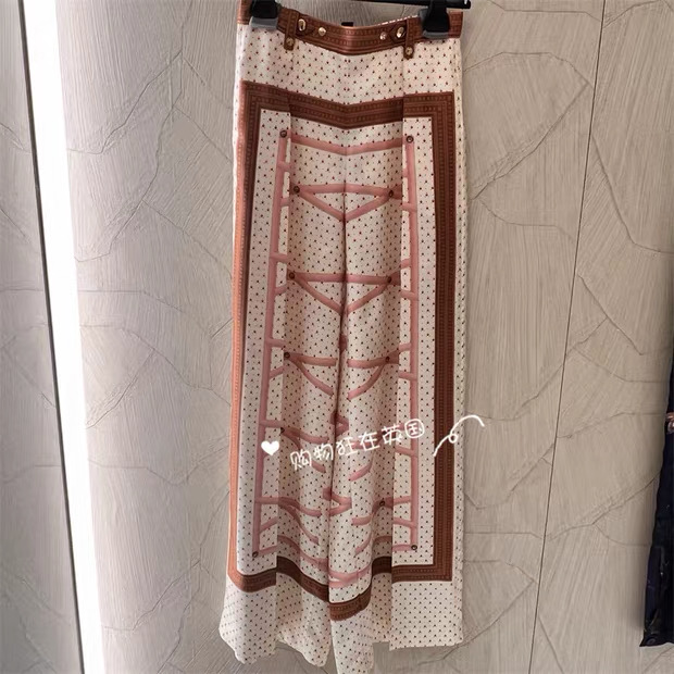 NO:823299,The highest version of the girl on the market inspects the goods, trims the three marks on the threads, pictures of the goods and takes videos. If you want quality and service, please add me on WeChat. We will not accept urgent orders. Model No. D26050397 LOUIS  (M size waist 74~86, back stretch, pants length 103), women's clothing, louis vuitton, louis vuitton, louis vuitton,19860909市面最高版本小妹验货、修剪线头上三标、货可图及拍视频,要品质要服务的加我微信,不接急单.款号D26050397 LOUIS*驴家新市面最高版本小妹验货、修剪线头上三标、货可图及拍视频,要品质要服务的加我微信,不接急单.款定制撞色边小碎花印花高腰显瘦压褶阔腿裤长裤！（M码腰围74～86后背弹力,裤长103）,女装,louis vuitton,louis vuitton,louis vuitton,,Women's clothing