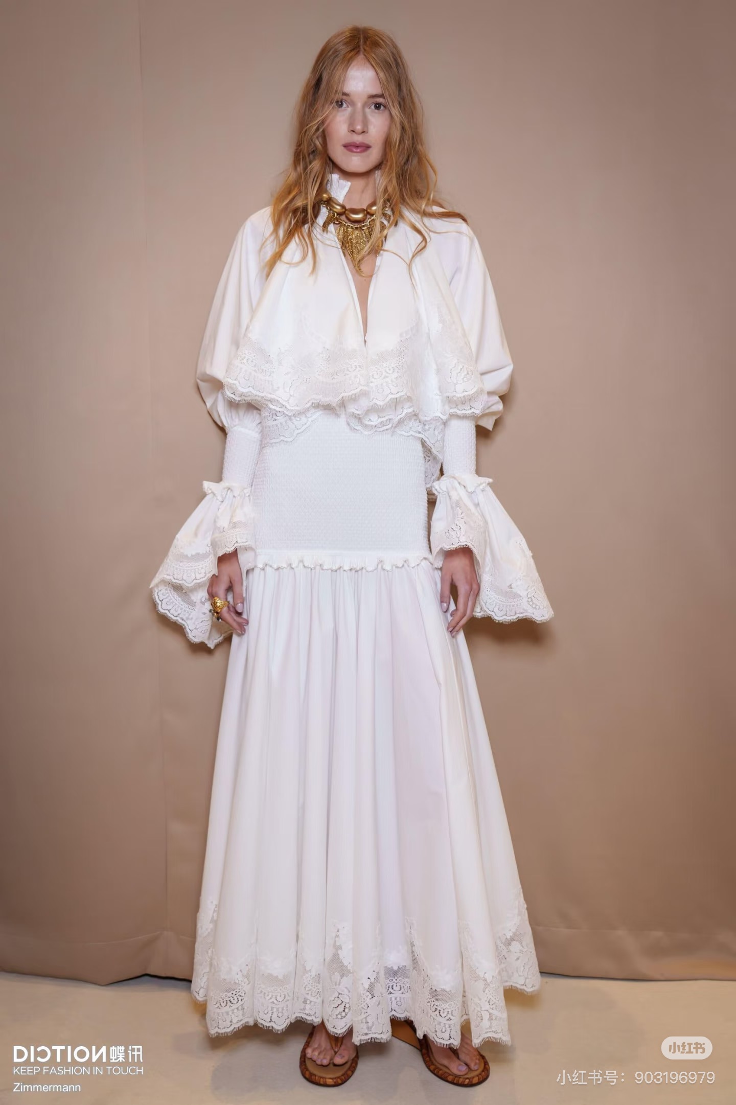 NO:907877,Style No. G26051968 ZIMMERMA*N Zimmerman Australian brand, high-end customized cotton fabric, lace splicing, stylish and waist-shrinking slimming bell cuffs V-neck long-sleeved dress long skirt!  Black, white, 1.2.3.4/SMLXL (size 2 bust 84, waist 74-90 with stretch, raglan sleeve length 80, skirt length 136) batch,,skirts,19860909款号G26051968 ZIMMERMA*N兹默曼澳洲品牌 高端定制棉质面料、蕾丝花边拼接气质时尚打揽缩腰显瘦喇叭袖口V领长袖连衣裙长裙！黑色、白色、1.2.3.4/SMLXL（2码胸围84,腰围74～90打揽弹力,连肩袖长80,裙长136）批,,skirts,,Women's clothing