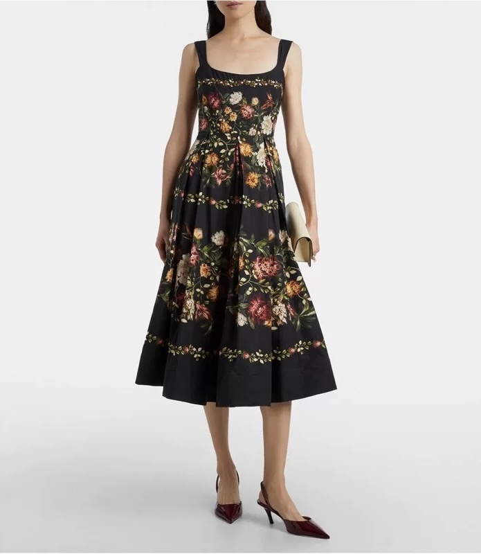 NO:857168,The highest version on the market, the girl inspects the goods, trims the three marks on the threads, takes pictures of the goods and takes videos. If you want quality or service, please add me on WeChat. We do not accept urgent orders. Style number D26052257 ZIMMERMA*N Zimmerman Australian brand custom-made flower branch pattern printed pleated large skirt with waist-cinching slimming suspender dress!  Black, white, (M size bust 86, waist 74, skirt length 126), Zimmerman-clothing, skirts,19860909市面最高版本小妹验货、修剪线头上三标、货可图及拍视频,要品质要服务的加我微信,不接急单.款号D26052257 ZIMMERMA*N 兹默曼澳洲品牌定制花枝图案印花压褶大裙摆收腰显瘦吊带连衣裙！黑色、白色、 （M码胸围86,腰围74,裙长126）,兹默曼-服装,skirts,,Women's clothing