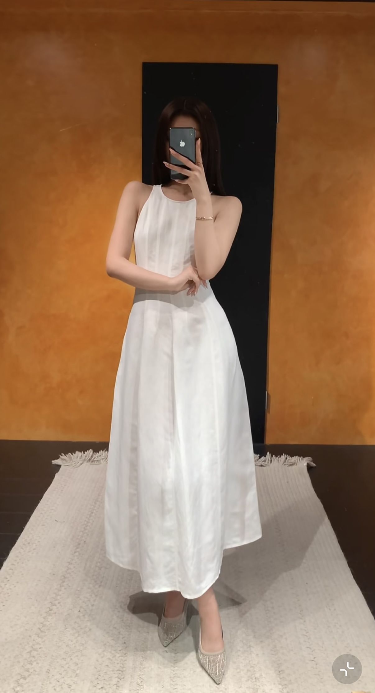 NO:883450,No. G26060848 Brunel*o Cucinel*i new BC home new high-end customized blingbling fine sparkling linen fabric, simple temperament white moonlight skirt!  Sleeveless vest dress with three-dimensional cutting and splicing, large hemline and slim waist!  Silver white, (M size bust 78~88, skirt length 120), women's clothing, brunello cucinelli, chanel, skirts,19860909号G26060848 Brunel*o Cucinel*i新BC家新 高端定制blingbling细闪亚麻面料、简约气质白月光小白裙！立体裁剪拼接大裙摆收腰显瘦长无袖背心连衣裙！银白色, （M码胸围78～88,裙长120）,女装,brunello cucinelli,chanel,skirts,,Women's clothing