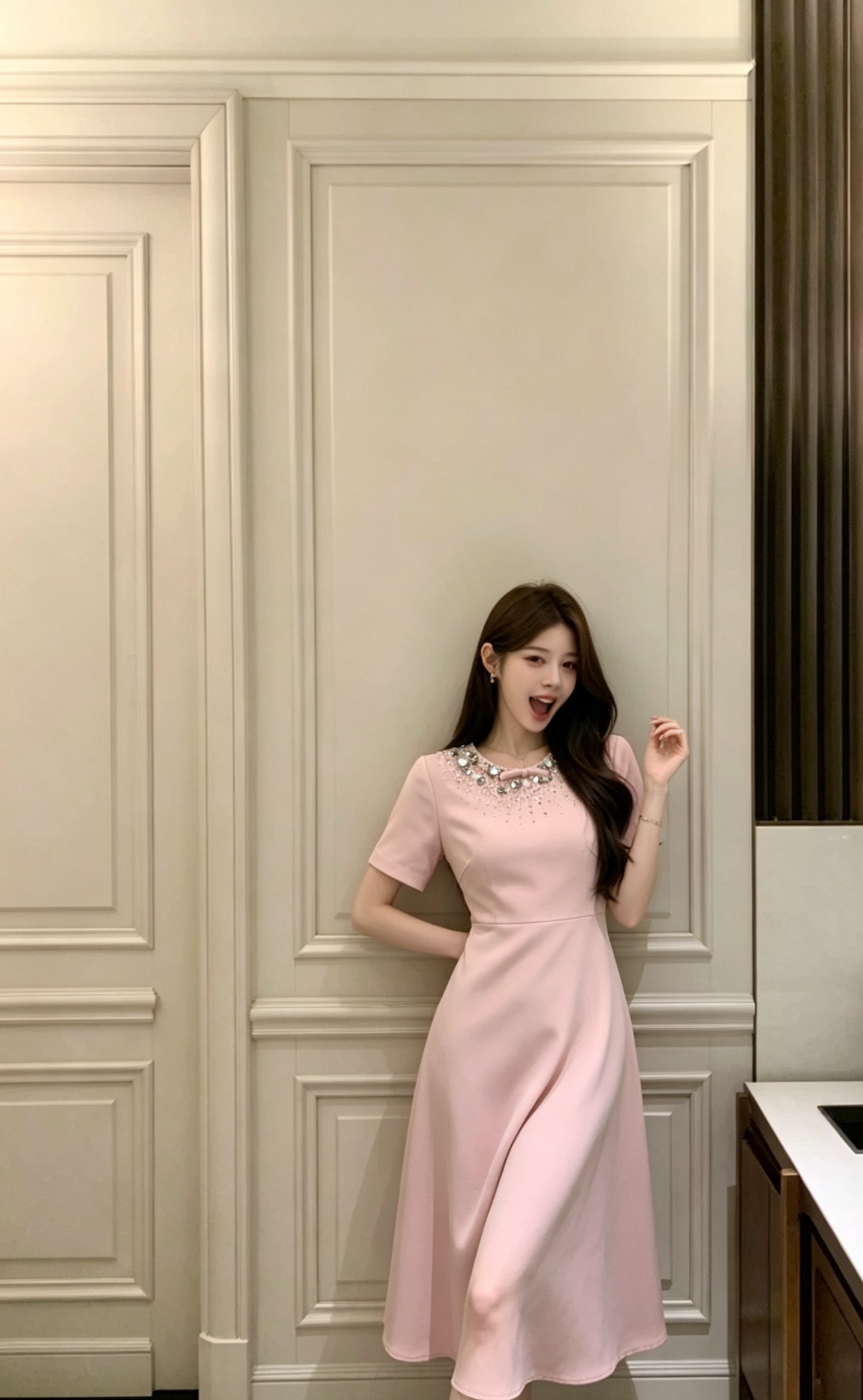 NO:890206,No. G26062386 VALENTIN*O Warren's new high-end custom-made elegant and noble heavy-duty rhinestone sequin bow decorated short-sleeved round neck and large hem covering the flesh banquet dress long dress!  Pink, apricot, (M size shoulder width 36, bust 88, waist 74, sleeve length 21, skirt length 118), Valentino-clothing, valentino, valentino, skirts, T-shirt,19860909号G26062386 VALENTIN*O华伦家新 高端定制优雅贵气重工水钻亮片蝴蝶结装饰短袖圆领大摆遮肉宴会礼服裙长连衣裙！粉色、杏色、 （M码肩宽36,胸围88,腰围74,袖长21,裙长118）,华伦天奴-服装,valentino,valentino,skirts,T-shirt,,Women's clothing