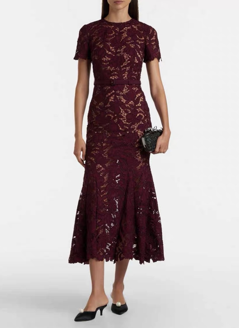 NO:899537,Style number G26070148 Self-Portrai* 2026 new SP home lace water-soluble flower hollow hook-and-loop fabric slim fit round neck short-sleeved fishtail skirt dress solid color inner suspender bottoming skirt!  Burgundy, taro purple, (M size shoulder width 37, bust 84~88, waist 72, sleeve length 24, skirt length 137; inner bust 84, skirt length 75 excluding shoulder straps), women's clothing, skirts, T-shirt,19860909款号G26070148 Self-Portrai*2026年新款SP家蕾丝水溶花镂空勾花面料修身显瘦圆领短袖鱼尾裙连衣裙纯色内搭吊带打底裙！酒红色、香芋紫、 （M码肩宽37,胸围84～88,腰围72,袖长24,裙长137；内搭胸围84,裙长75不含肩带）,女装,skirts,T-shirt,,Women's clothing