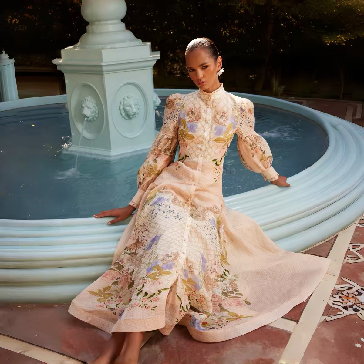 NO:942357,Model No. G26072460 ZIMMERMA*N Zimmerman's new Australian brand high-end customization, retro palace style green leaf flower mesh print fungus edge small stand-up collar segmented splicing long sleeves single-breasted multi-button wide hem long dress solid color elastic suspender bottom skirt with belt inside!  1.2.3.4/SMLXL (Size 2, shoulder width 36, bust 88, waist 78, sleeve length 63, skirt length 137; inner bust 88, total length 97 excluding shoulder straps), Zimmerman-clothing, skirts,19860909款号G26072460 ZIMMERMA*N兹默曼新款澳洲品牌高端定制 复古宫廷风绿叶花朵网格印花木耳边小立领分段式拼接长袖单排扣多扣大摆长款连衣裙纯色弹力吊带打底裙内搭配腰带！1.2.3.4/SMLXL（2码肩宽36,胸围88,腰围78,袖长63,裙长137；内搭胸围88,总长97不含肩带）,兹默曼-服装,skirts,,Women's clothing