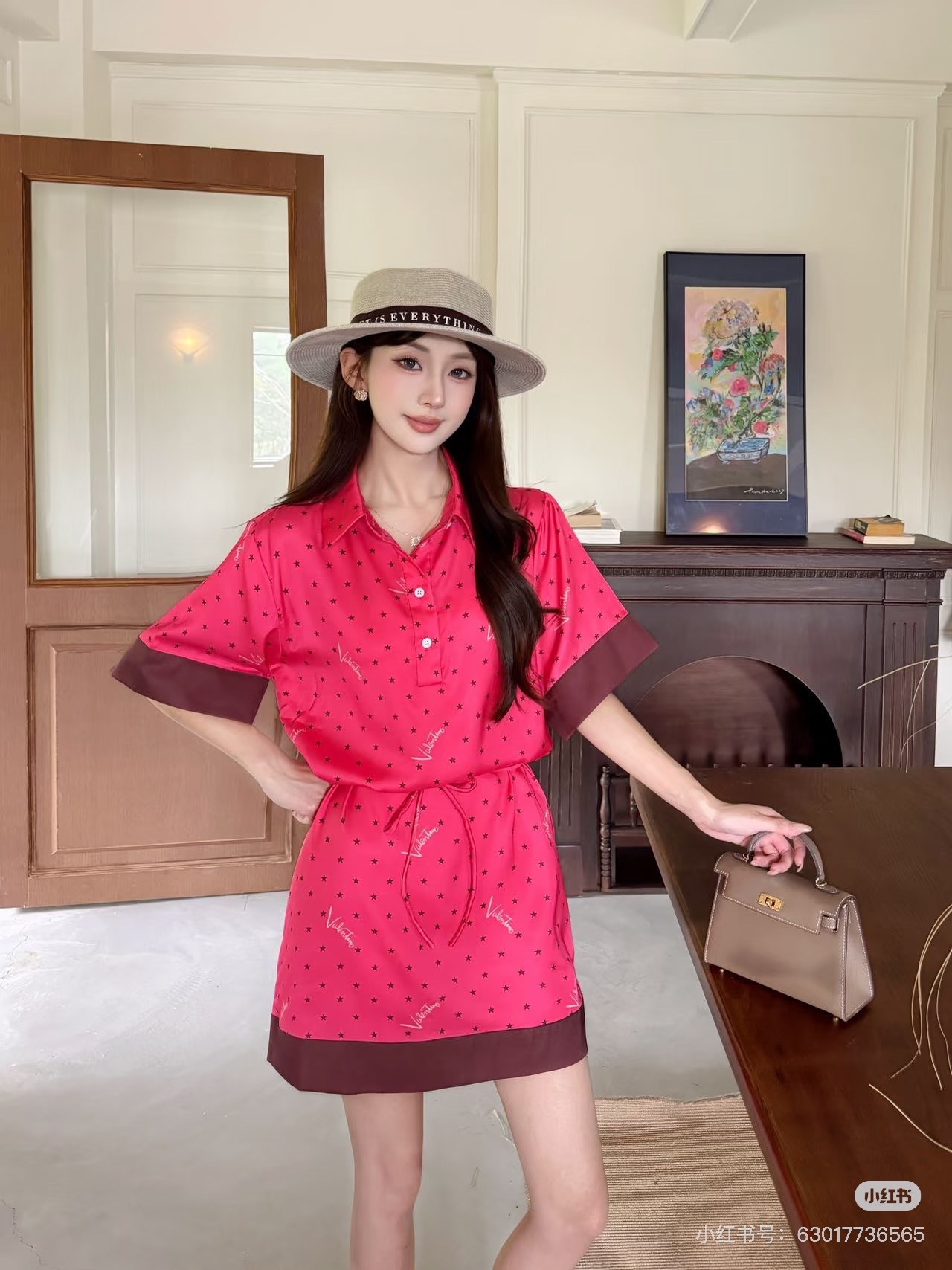 NO:955836,Model No. G26072952 VALENTIN*O High version Warren's boutique custom-made five-pointed star letter logo printed with contrasting colors, buttoned placket, lapel, loose short-sleeved shirt, dress and waist cord!  (S size shoulder width 38, bust 98, sleeve length 26, skirt length 84) batch,,valentino,valentino,skirts,shirts,T-shirt,19860909款号G26072952 VALENTIN*O 高版本 华伦家精品定制满印五角星字母logo印花撞色拼边系扣门襟翻领宽松短袖衬衫连衣裙腰绳！ （S码肩宽38,胸围98,袖长26,裙长84）批,,valentino,valentino,skirts,shirts,T-shirt,,Women's clothing