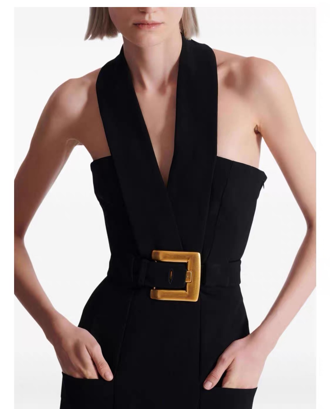 NO:948489,Model No. G26080521 BALMAI*N BALMAI*N's new custom-made ladylike fashionable and sexy, mid-high slit front design, symmetrical double pockets, large buckles, hardware accessories, belt, slim fit, V-neck tube top suspender dress with metal belt!  Black, (M size bust 88, waist 76, underarm skirt length 120), Balmain-clothing, balmain, balmain, skirts,19860909款号G26080521 BALMAI*N巴曼新款定制气质名媛风时髦性感、前片中高开衩设计对称双口袋大扣头五金配件腰带修身显瘦V领抹胸式吊带连衣裙配金属腰带！黑色、 （M码胸围88,腰围76,腋下裙长120）,巴尔曼-服装,balmain,balmain,skirts,,Women's clothing