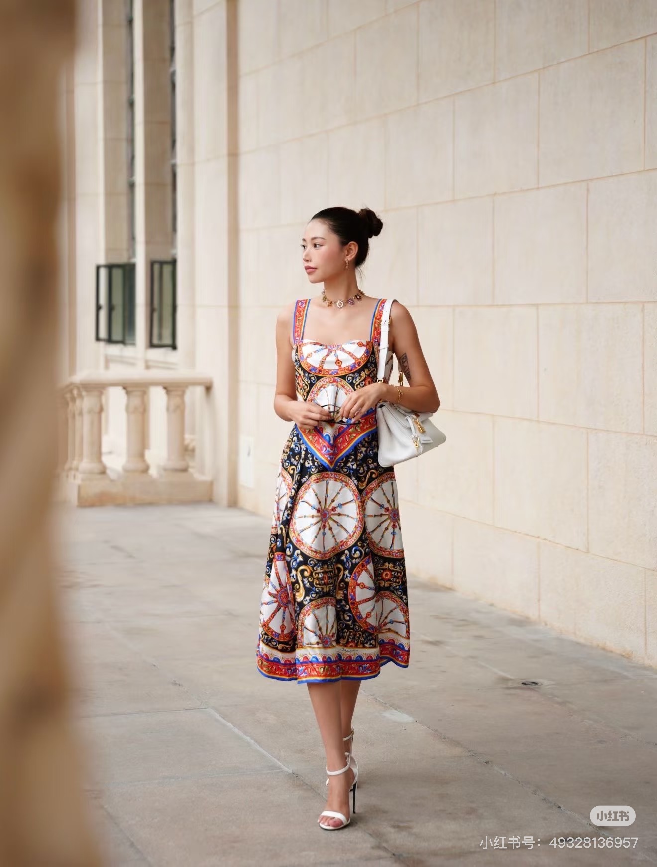NO:948805,Style No. D26080657 & Dolce & Gabbana DG* new Sicilian holiday style retro totem wheel contrasting print fake two-piece splicing design square neck suspender strapless high-waisted dress with long skirt!  (S size bust 80~84, waist 66, skirt length 115), Dolce & Gabbana-clothing, Dolce&Gabbana, skirts,19860909款号D26080657 &杜嘉班纳DG*新款西西里度假风复古图腾车轮撞色印花假两件拼接设计方领吊带抹胸式高腰大摆连衣裙长裙！ （S码胸围80～84,腰围66,裙长115）,杜嘉班纳-服装,Dolce&Gabbana,skirts,,Women's clothing