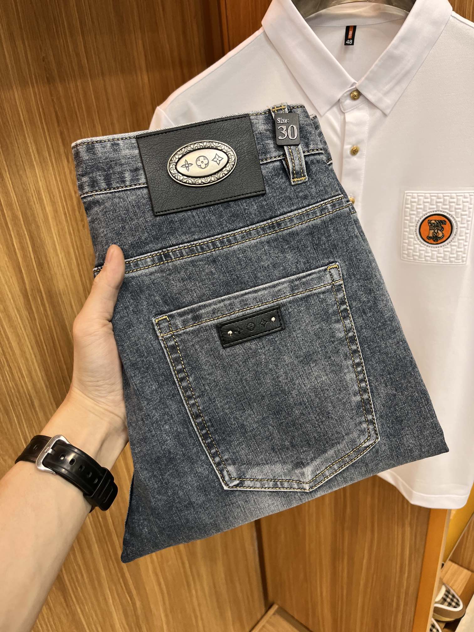 Best Designer Replica
 Louis Vuitton Clothing Jeans Top replica
 Cotton Spring/Summer Collection Casual