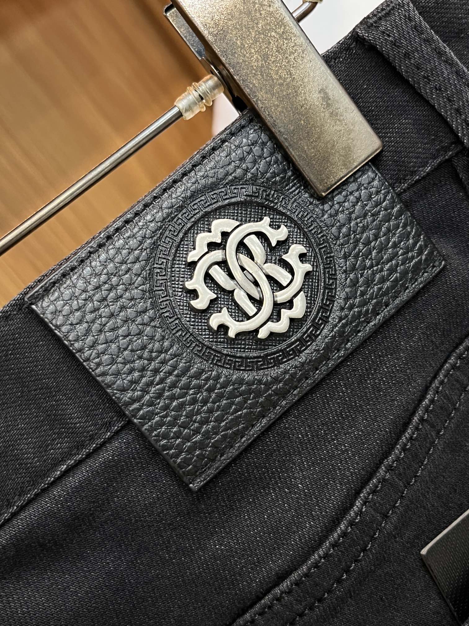 路易威登 Louis Vuitton 高定典藏名品高定成衣时装外套连衣裙衬衫T恤 #69901BE6 8