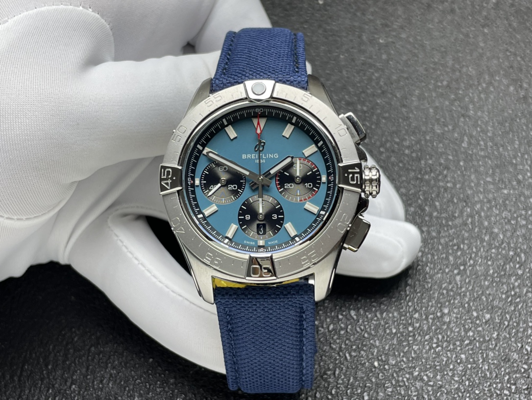 BLS 百年灵 复仇者系列新款腕表强势来袭