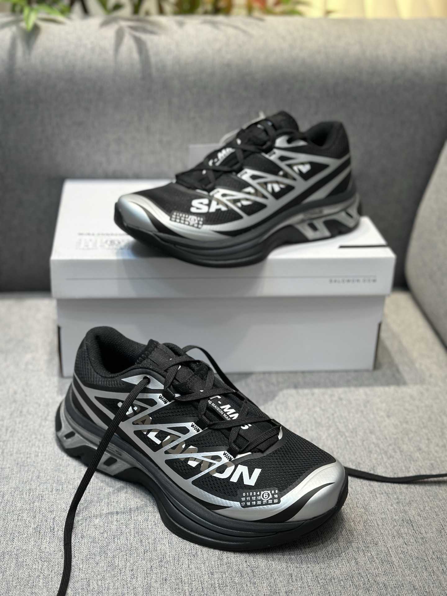 NO:729993,Darth Vader details!  Silver cool black is the most versatile and must be kept for yourself.19860909黑武士细节！银酷黑是最百搭 必须自留,,Men's shoes