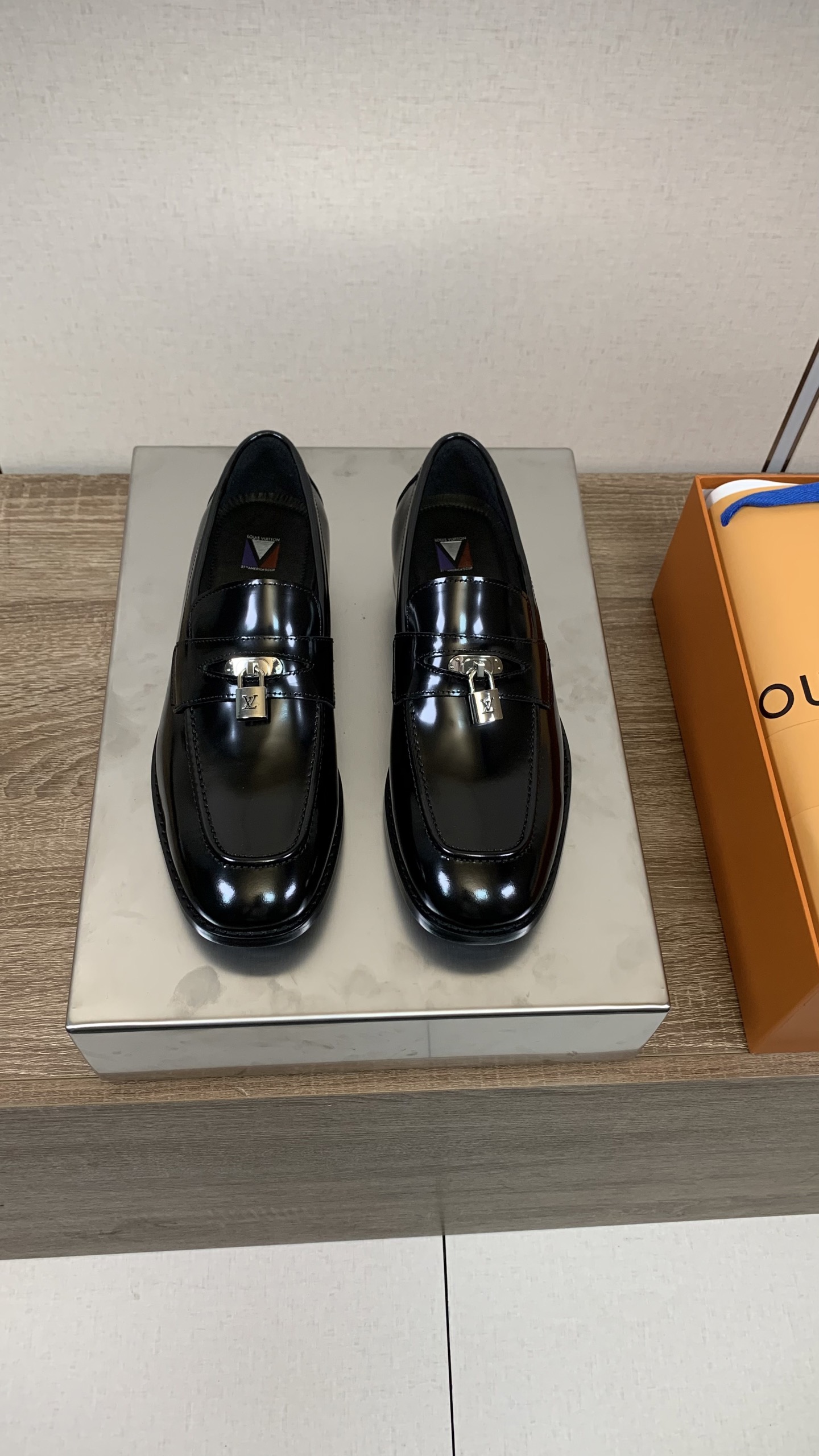 Louis Vuitton Men's Black Leather Loafers with Lock Detail, Sizes 39-46 3 i1749916505735 5840 0 3