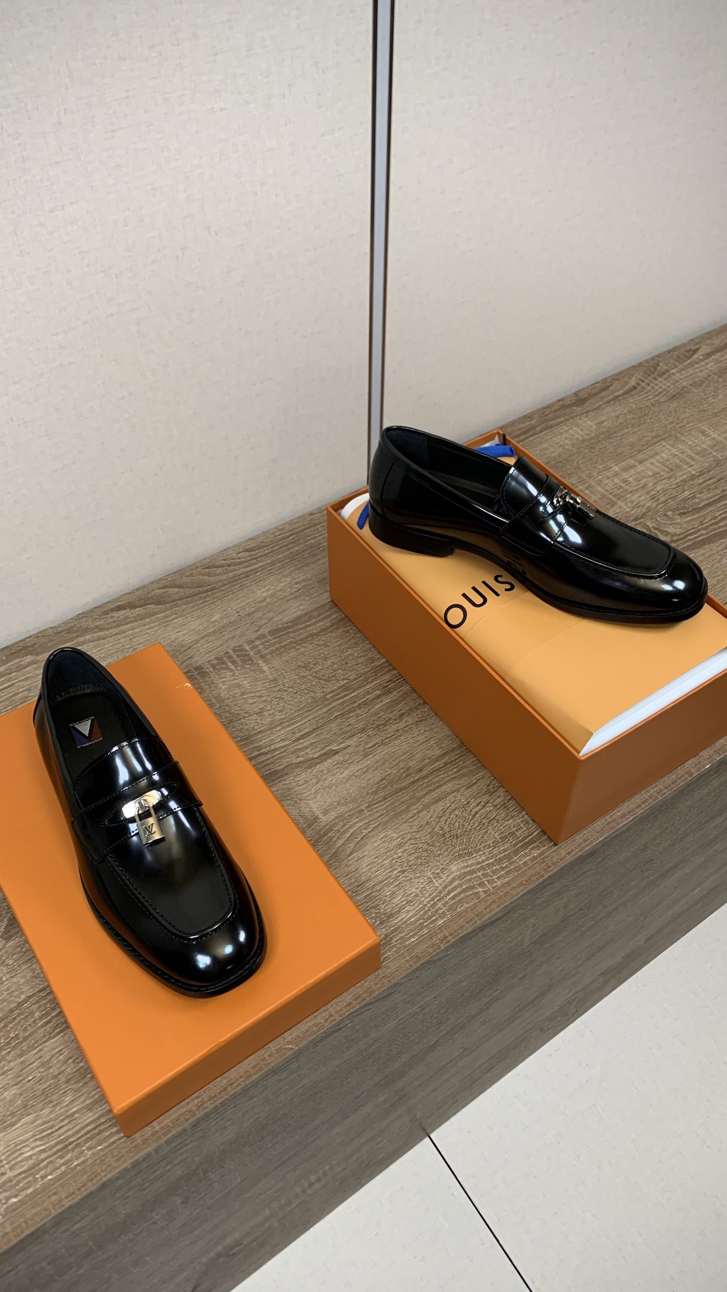 Louis Vuitton Men's Black Leather Loafers with Lock Detail, Sizes 39-46 8 i1749916505785 6095 0 0