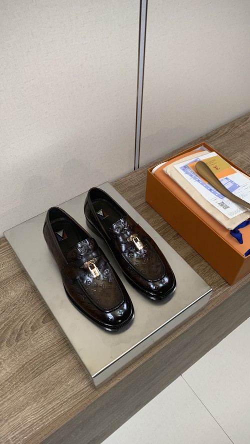 Louis Vuitton Men's Business Casual Embossed Leather Loafers - Luxury Design 1 Louis Vuitton Men's Business Casual Embossed Leather Loafers - Luxury Design
