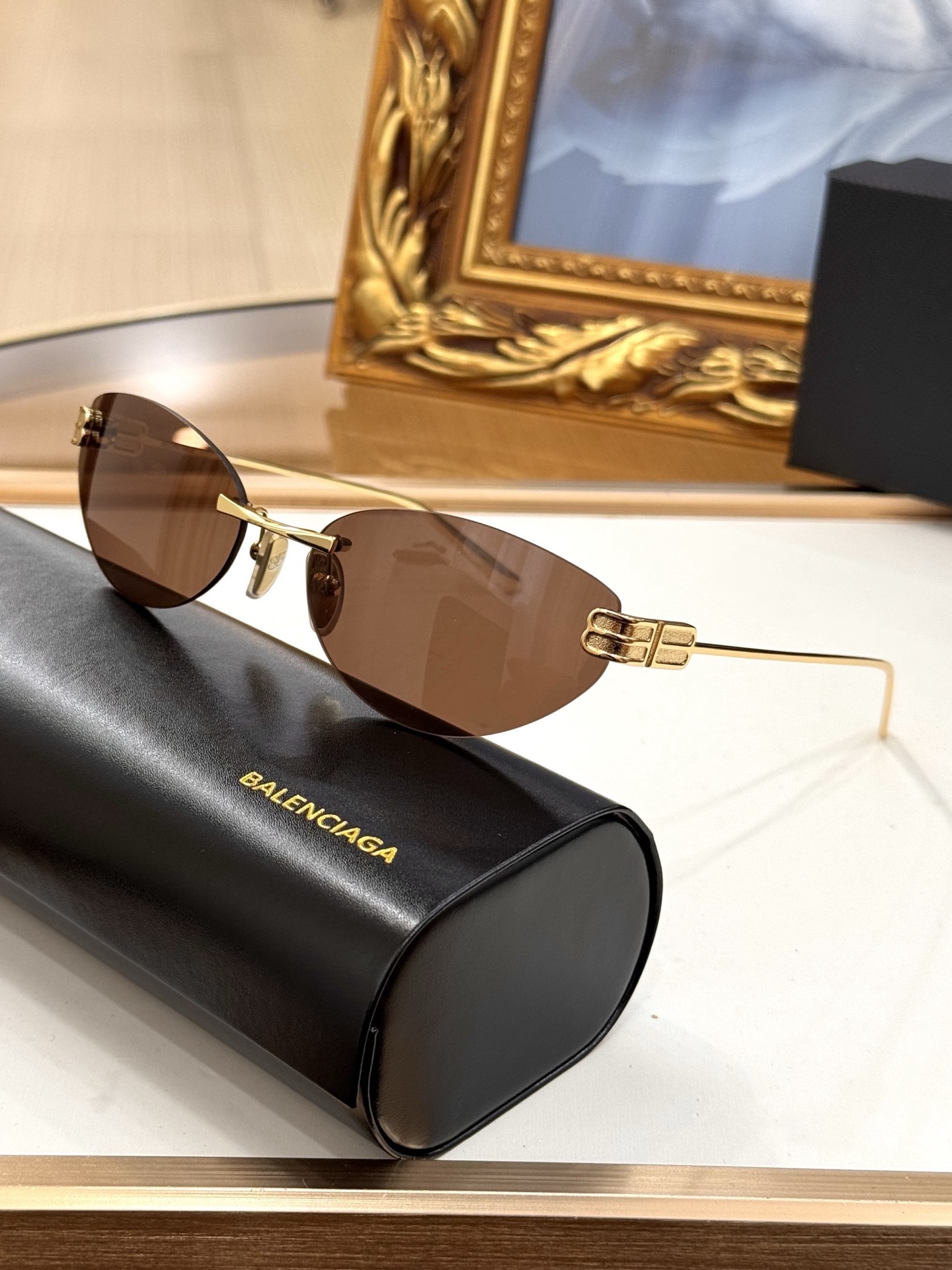 발렌시아가 BB0486 S 선글라스 상세 이미지 8