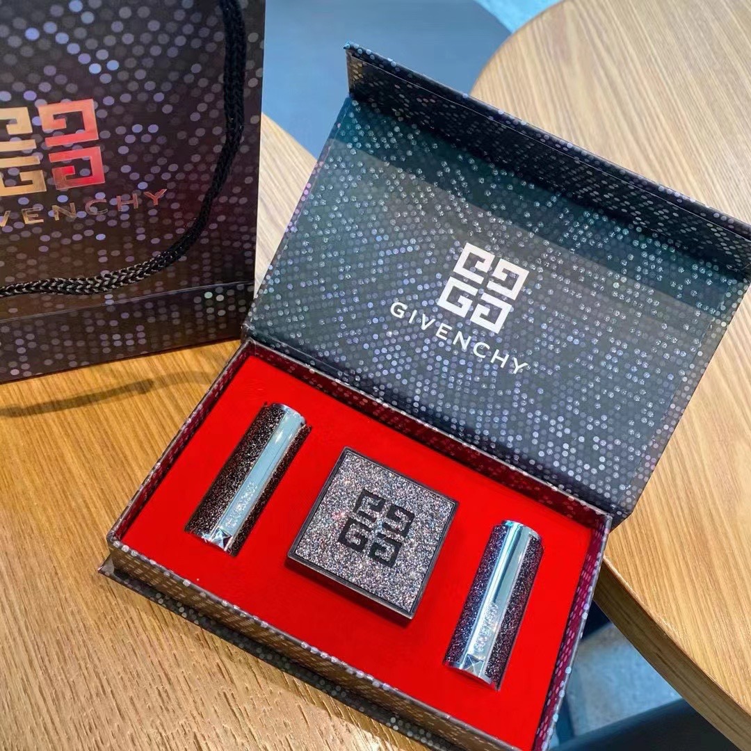 专柜版 下单备注纪梵希三件套口红:n37/n500(1.5g) 散粉:1#色(6g)