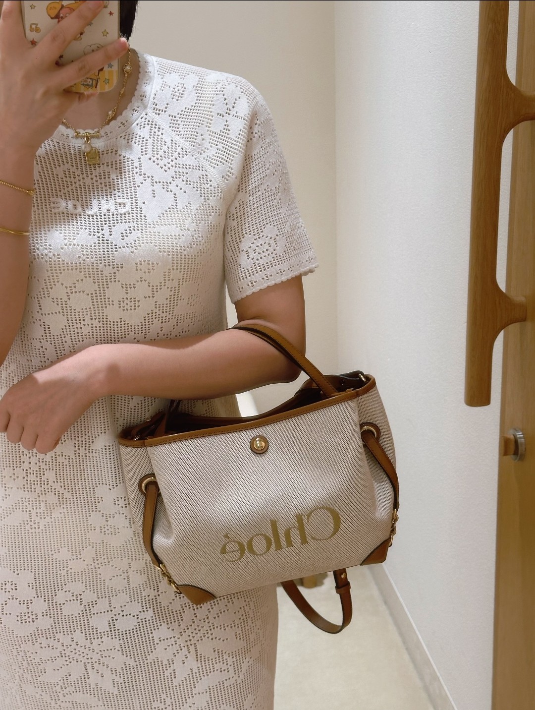 Chloé Chloe's new four-leaf clover handbag!
