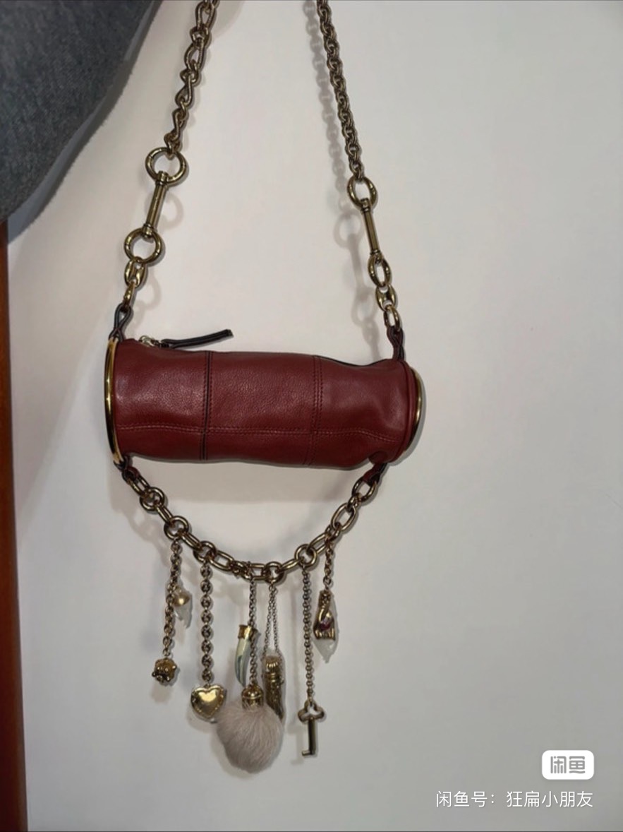 🖤2026Chloé Chateau Treasure cylinder pen holder bag