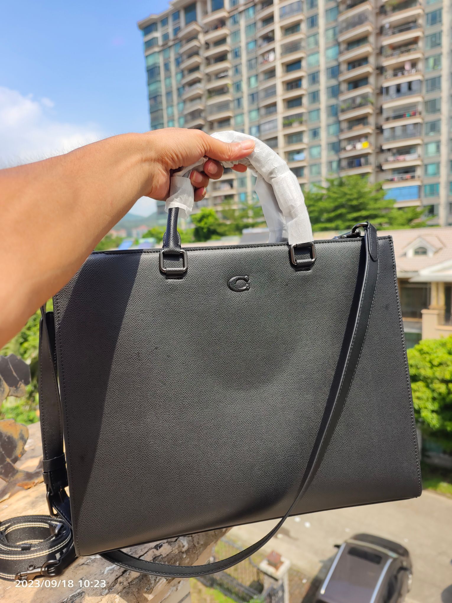 Coach Coach蔻驰cj844 男士黑色 标志40号托特包 手提包 标志40号托特包牛皮