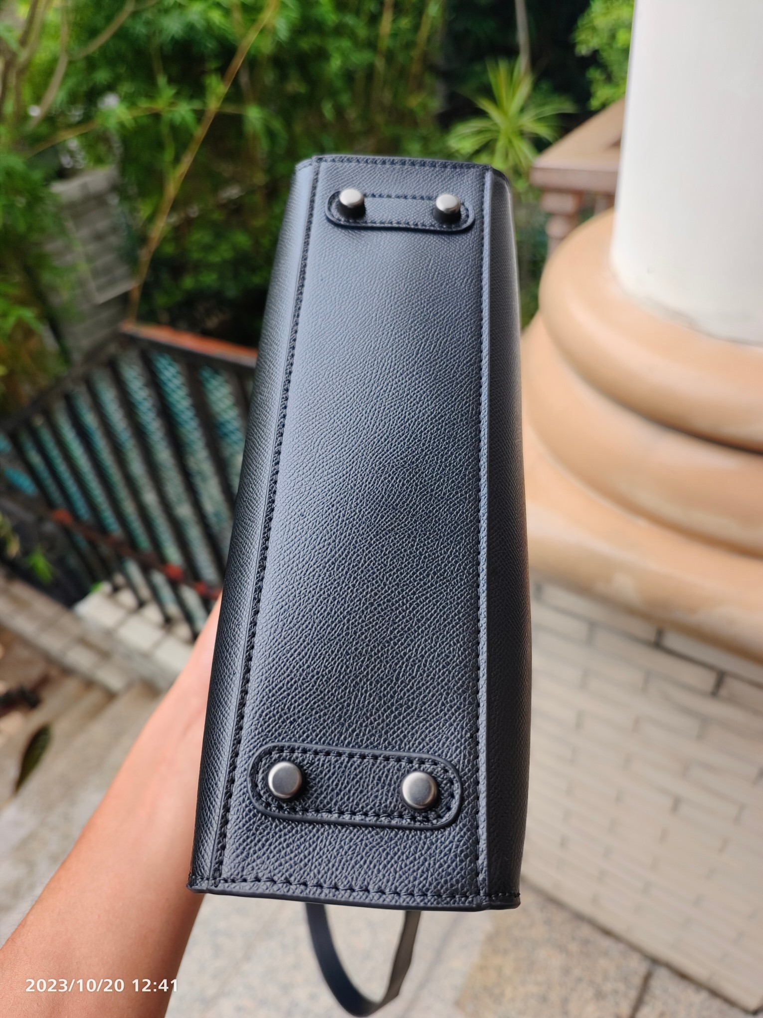 Coach cj845 蔻驰 10月新款 单肩斜挎手提托特包双肩带设计，百搭，尺寸28/22/9.5cm