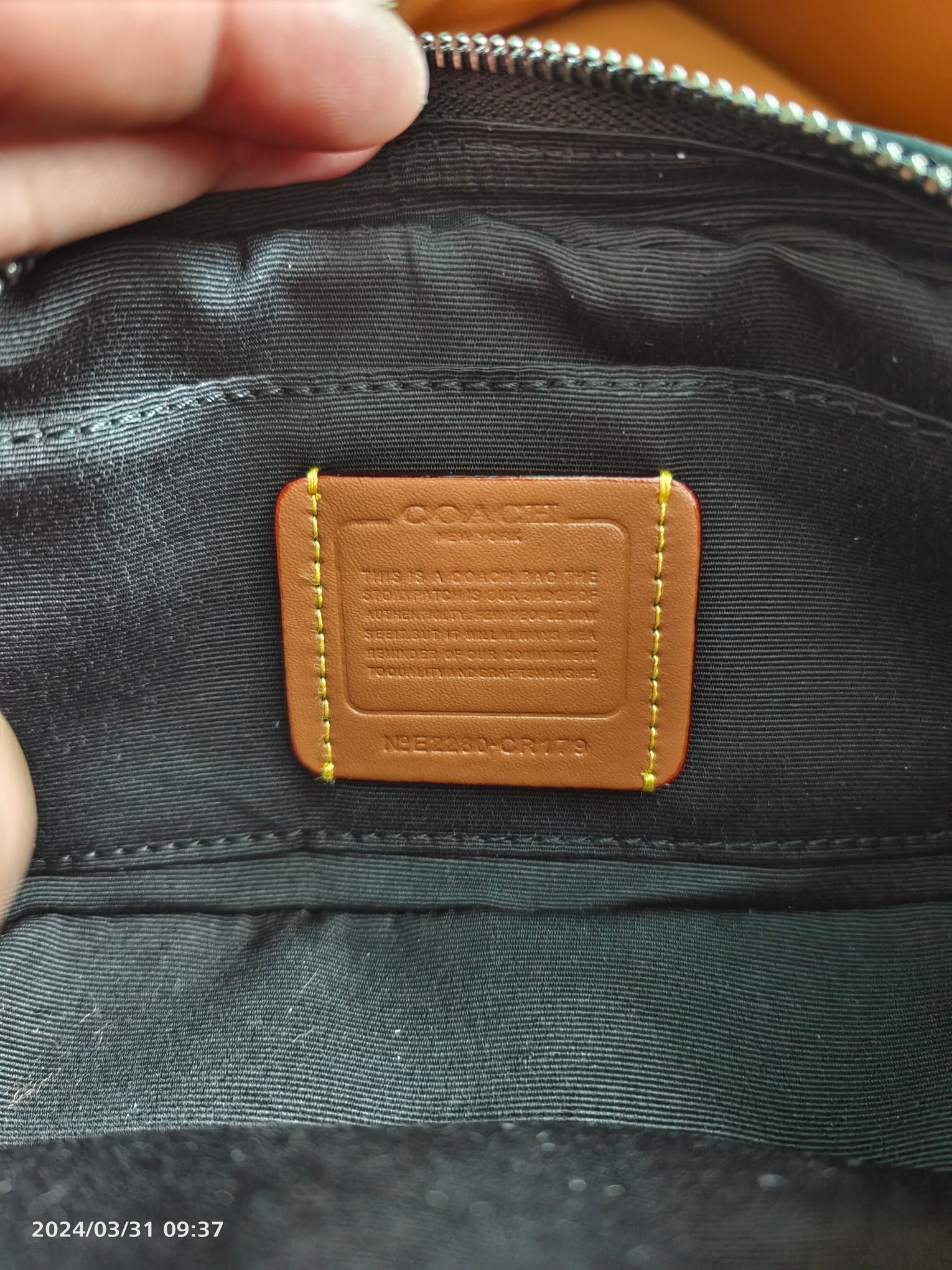 Coach COACH/2024年3月新款 蔻驰CR179 Jayden斜挎包 黑色头层牛皮简约 尺寸约：19