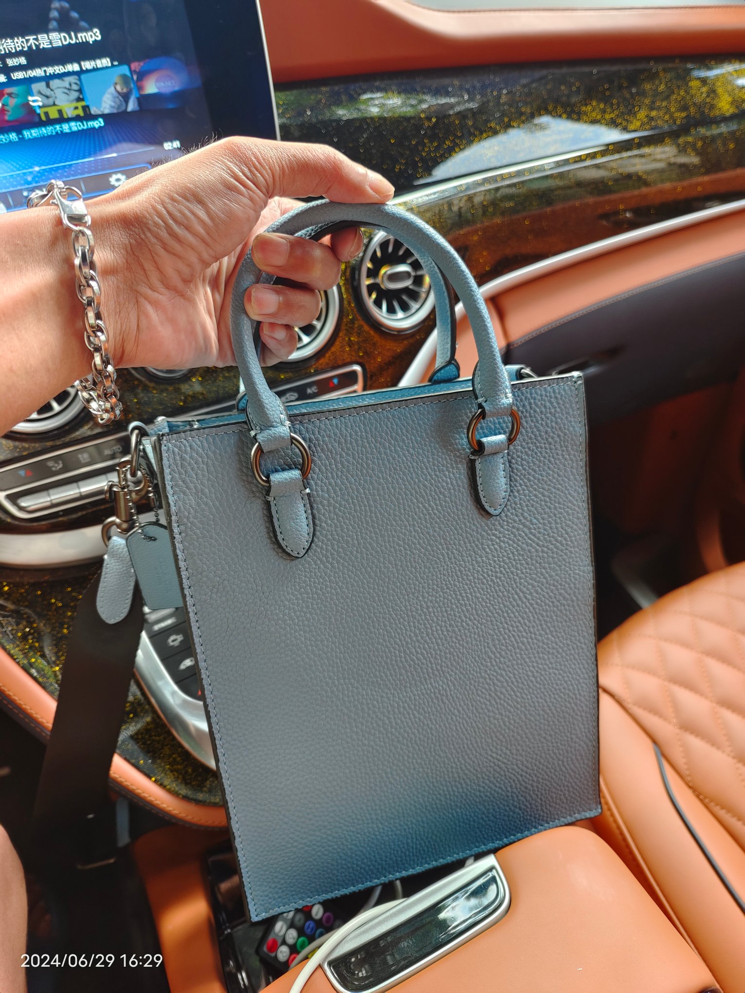 Coach CR312头层皮 级COACH/蔻驰奥莱 VARSITY元素DYLAN托特包通勤斜挎手提中号尺寸20