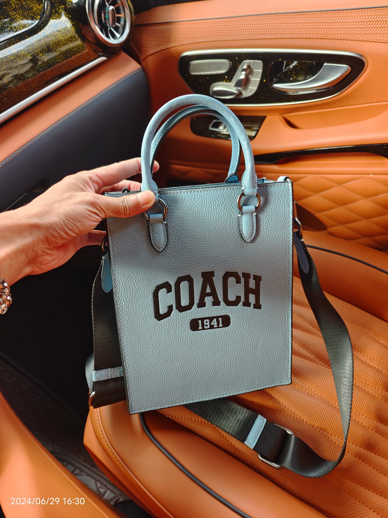 Coach CR312头层皮 级COACH/蔻驰奥莱 VARSITY元素DYLAN托特包通勤斜挎手提中号尺寸20