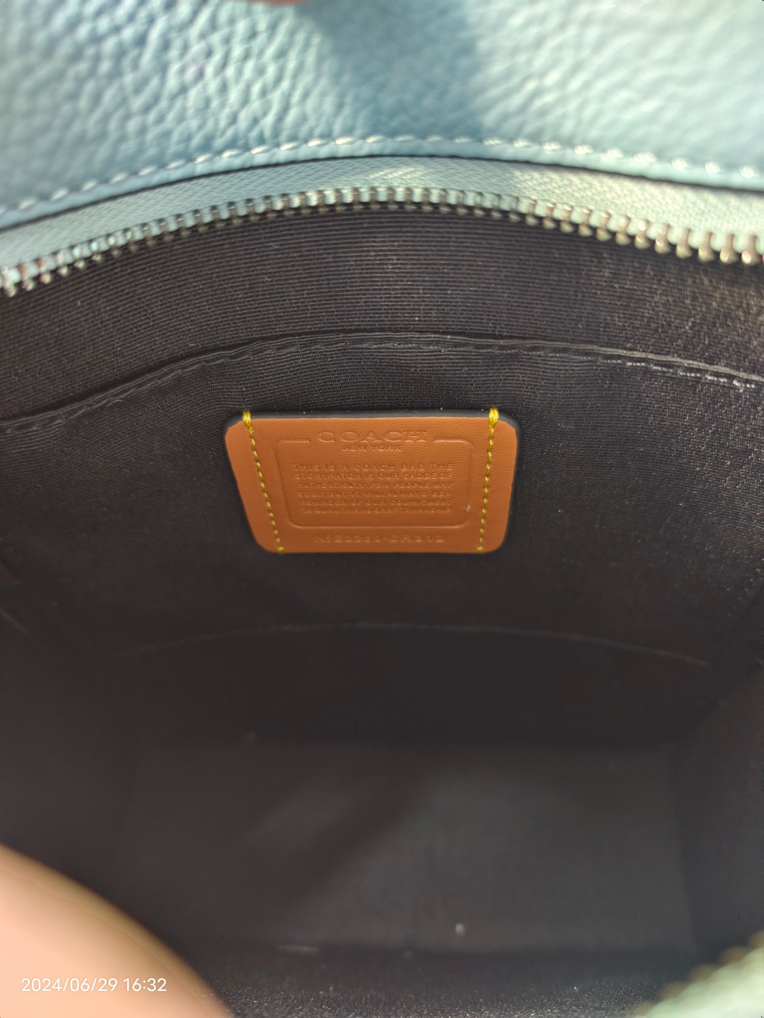 Coach CR312头层皮 级COACH/蔻驰奥莱 VARSITY元素DYLAN托特包通勤斜挎手提中号尺寸20
