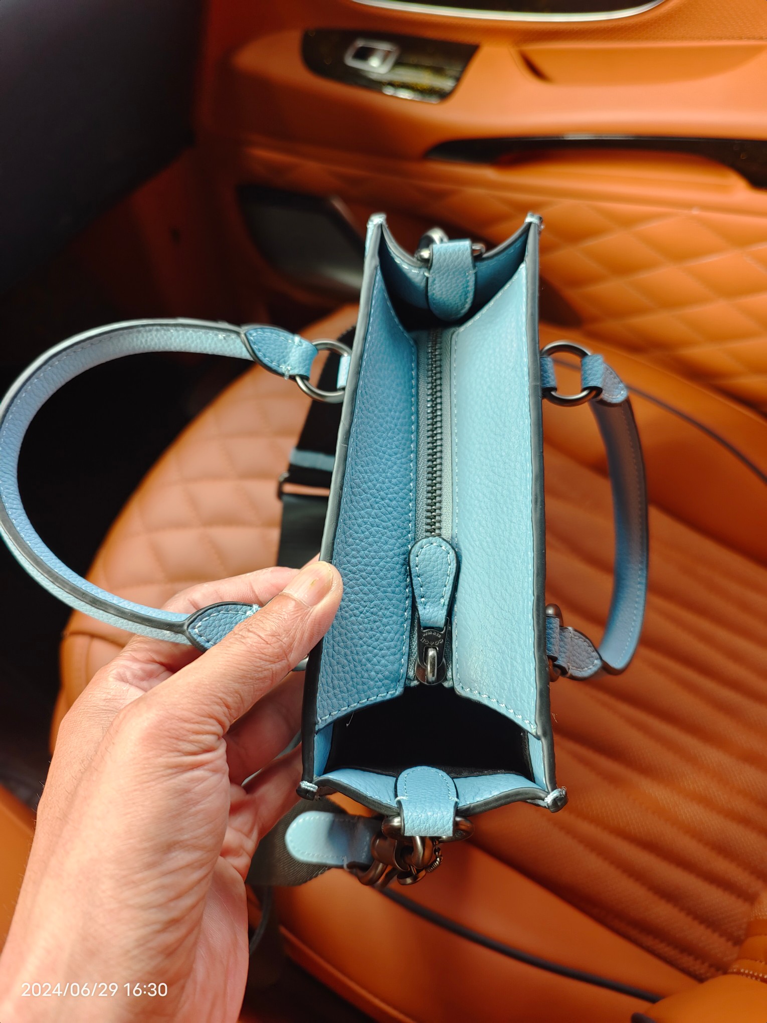 Coach CR312头层皮 级COACH/蔻驰奥莱 VARSITY元素DYLAN托特包通勤斜挎手提中号尺寸20