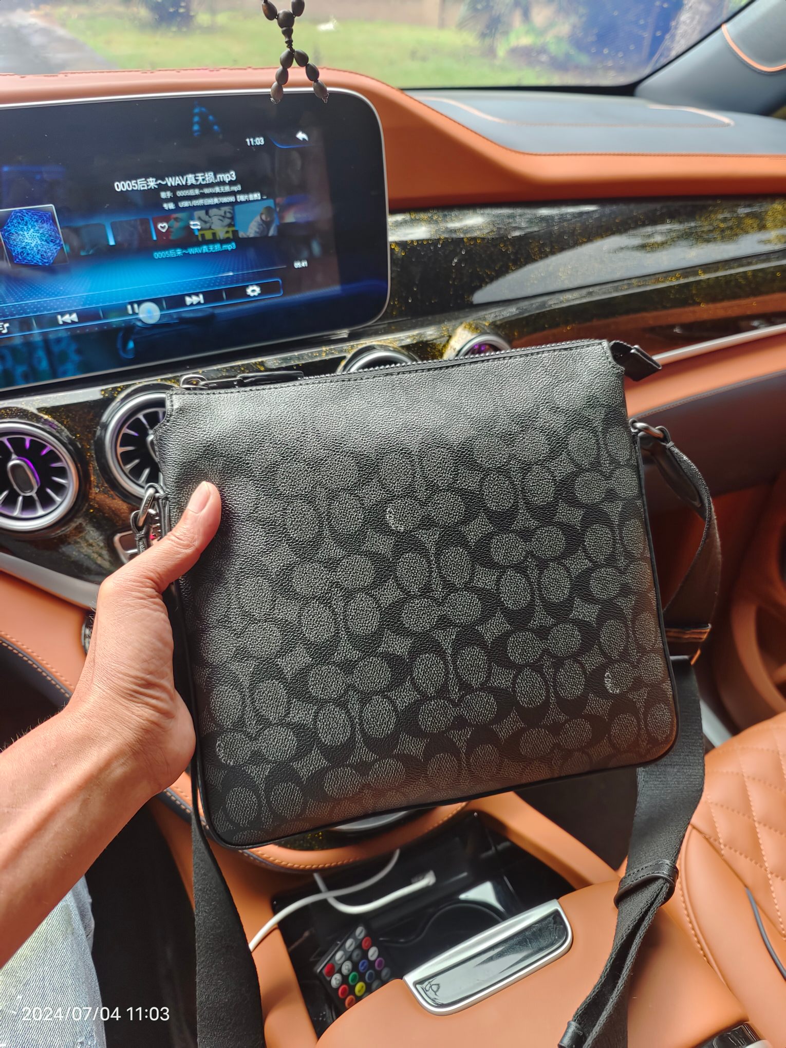 Coach coach/蔻驰新款斜挎包 GOTHAM文件包 cr747 老花pvc配皮内置多功能袋