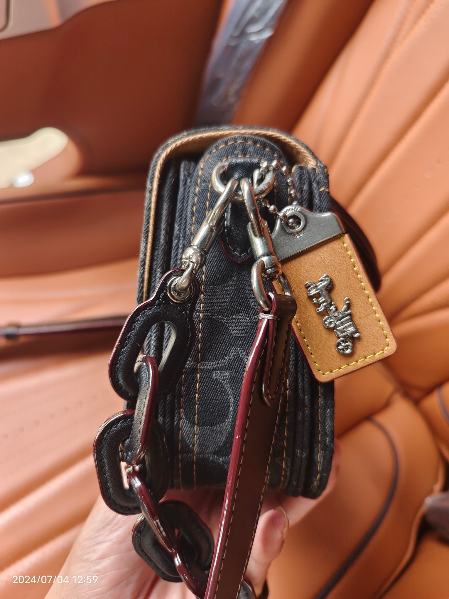 Coach COACH/蔻驰 24新款rogue香布雷皮拼手提单肩斜挎CR694盖头风琴包多个隔层尺寸21/15/8cm