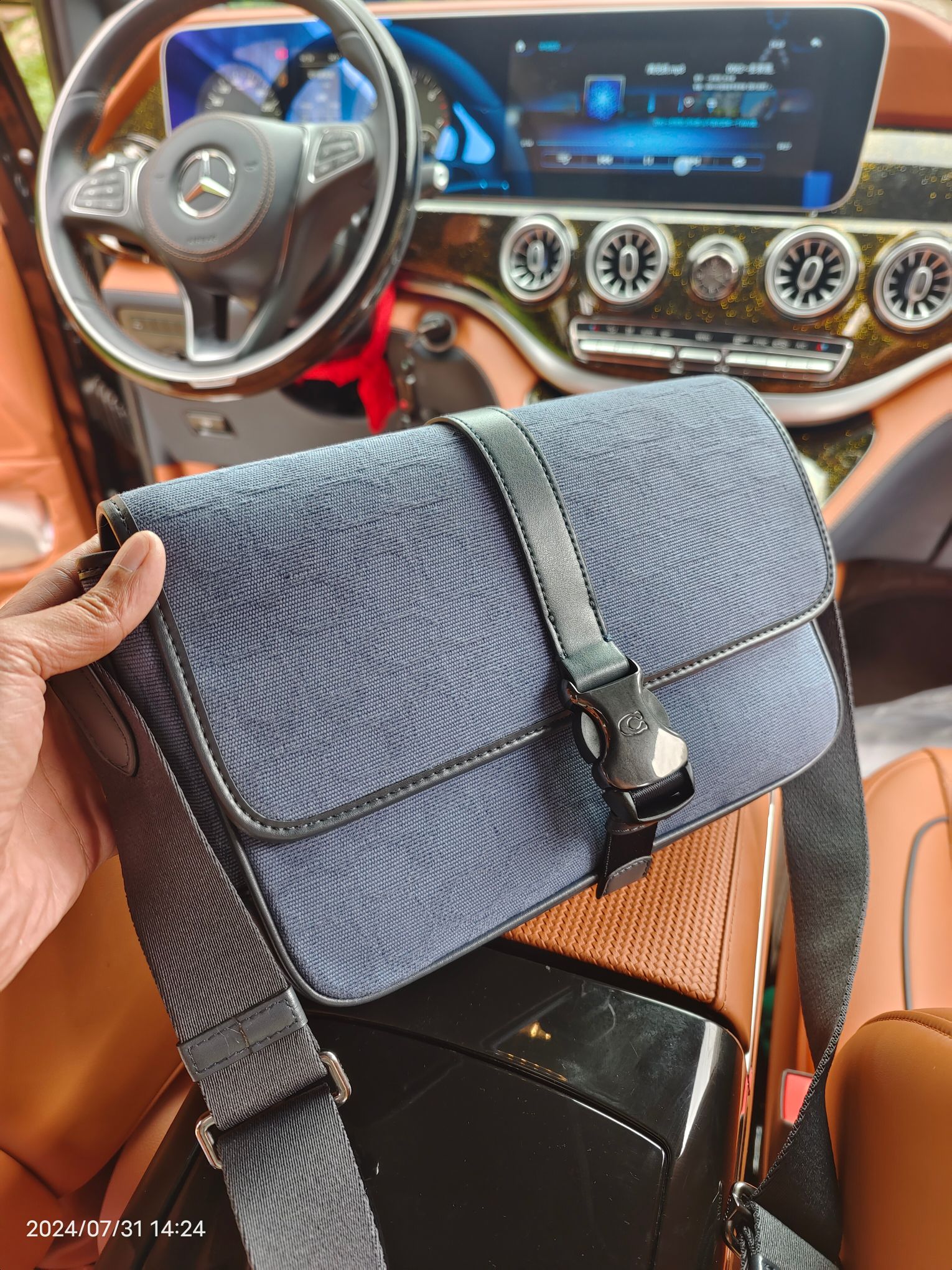 Coach COACH/蔻驰CU041浅蓝布配皮新款男包袋相机包 CU202 LEAGUE信使包尺寸29/7/20cm