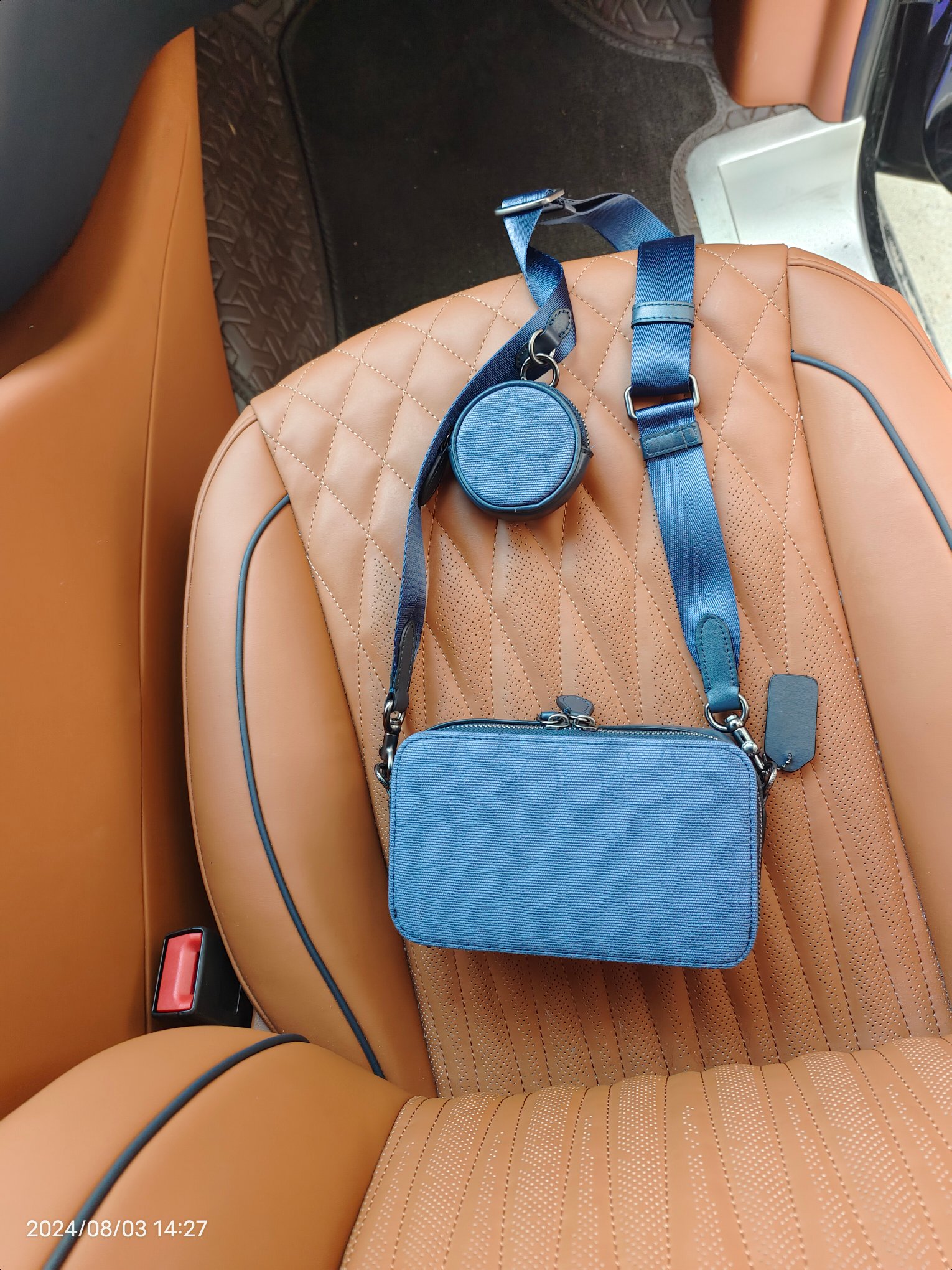 Coach CU207浅蓝色 COACH蔻驰男包新款CHARTER纤巧型单肩斜挎包